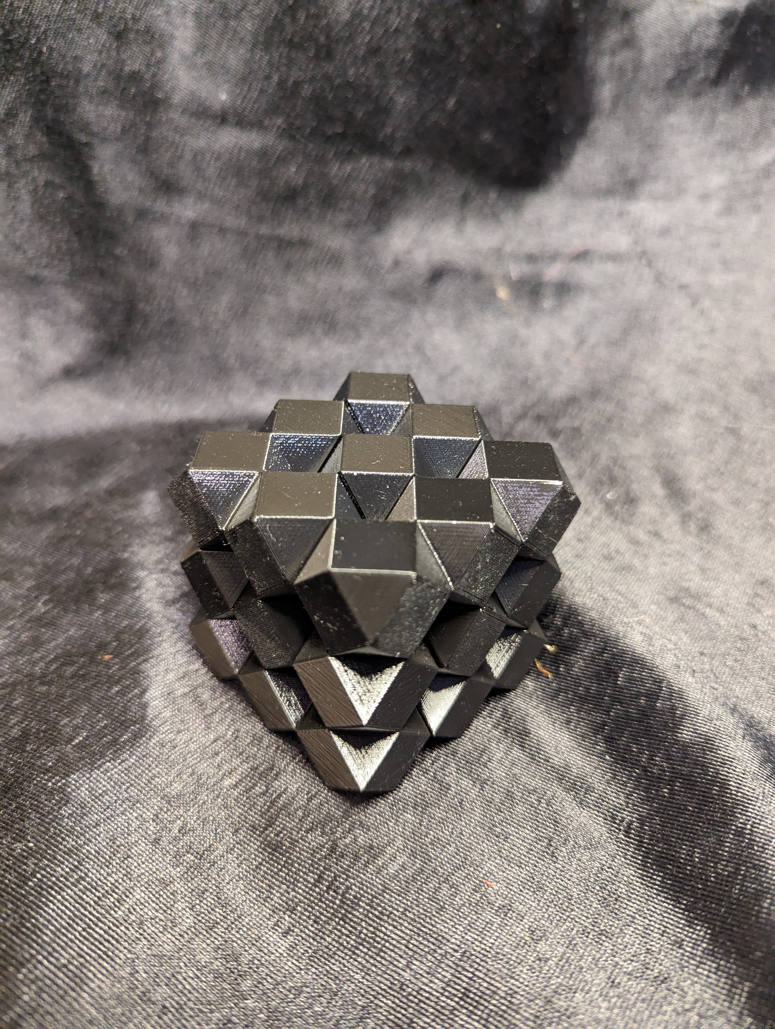 Cuboctahedron packing puzzle