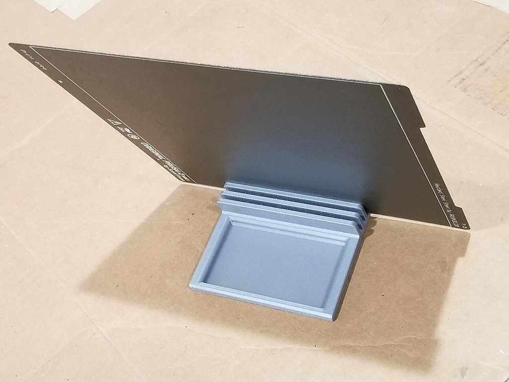 Printer Bed Stand with 4mm Slots by t5montecarlo Download free STL