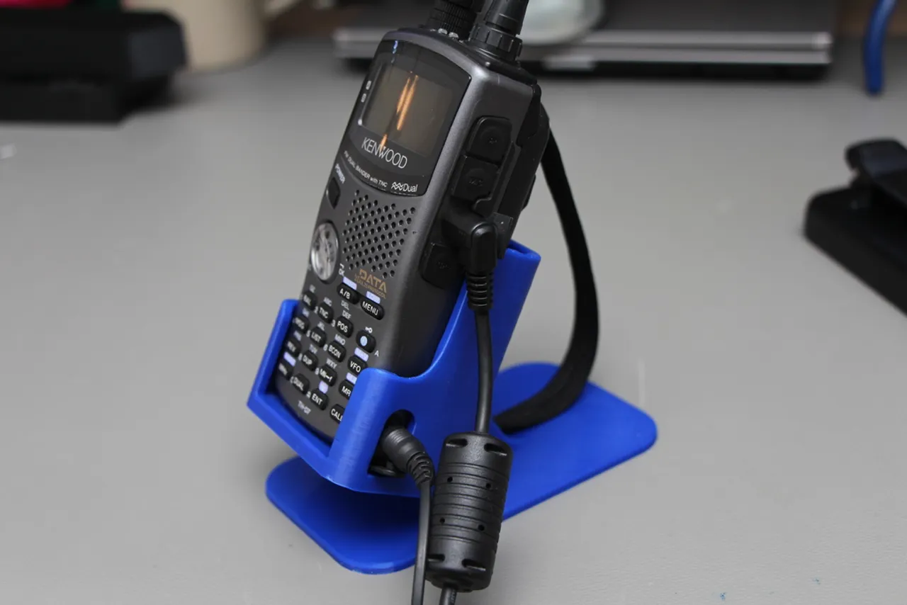 KENWOOD TH-D7 アマチュア無線機 KENWOOD 高品質 TH-D7 Kenwood TH-D71 Preview