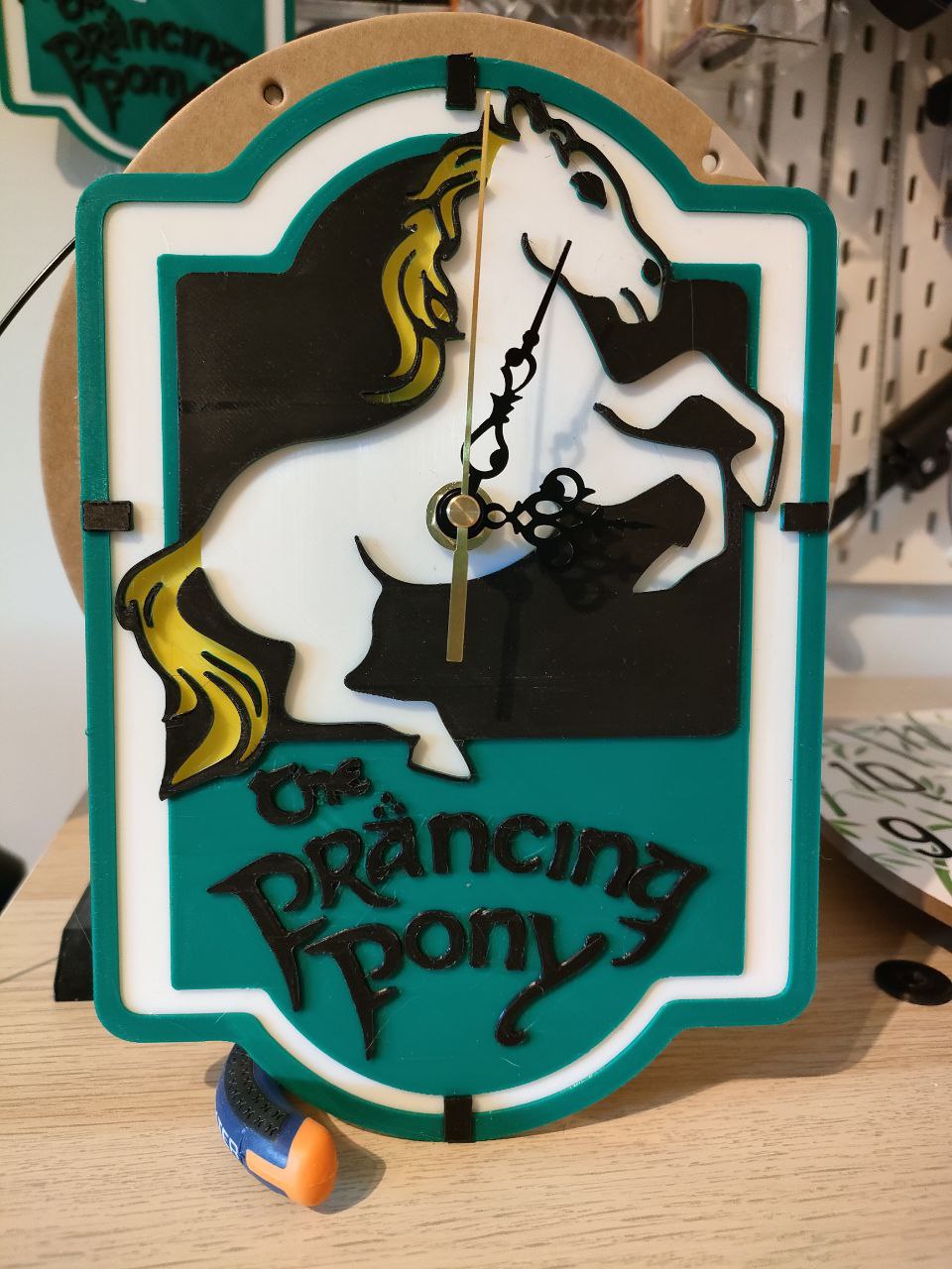 Placa para reloj del Pony Pisador.