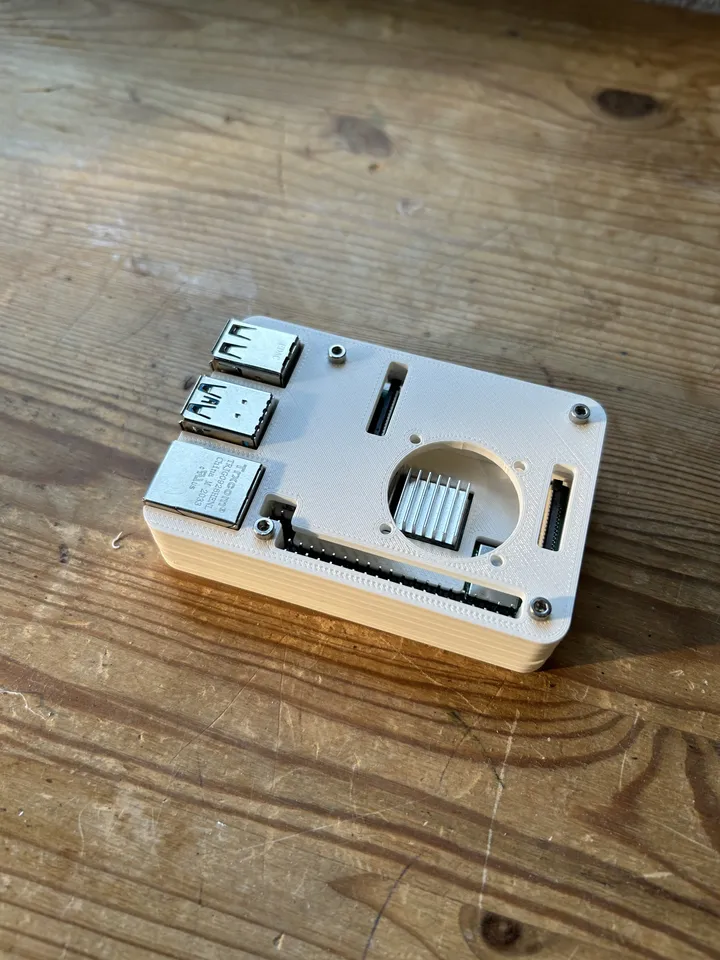 Raspberry Pi 4 Case Pi4 by brench | Download free STL model ...