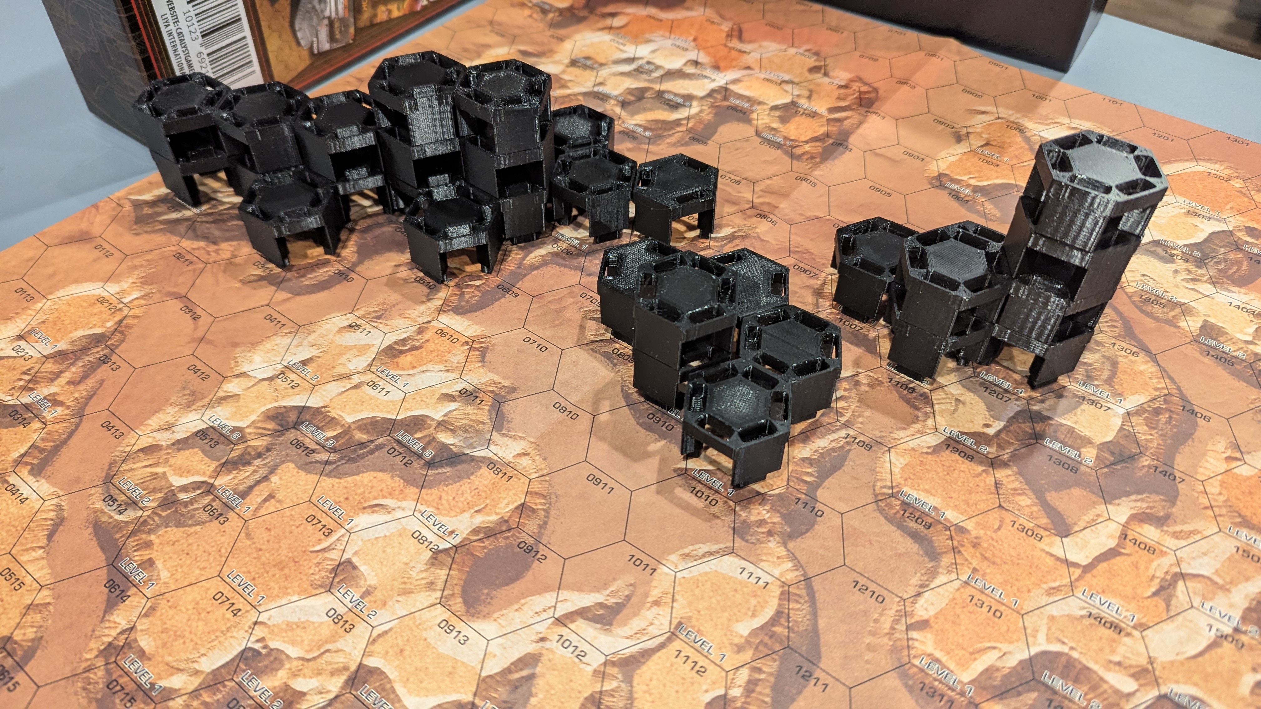 Miniatura 5 do modelo 3D Nesting, Modular, Stackable Hex Terrain, Single Hex