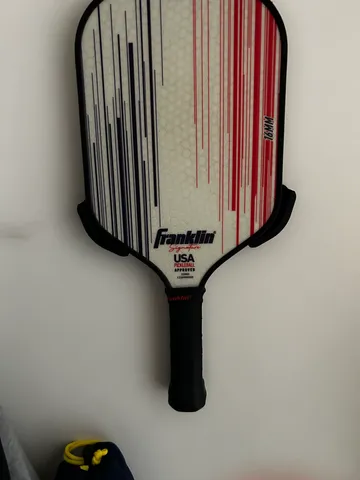 Minimalist Pickleball Paddle Display