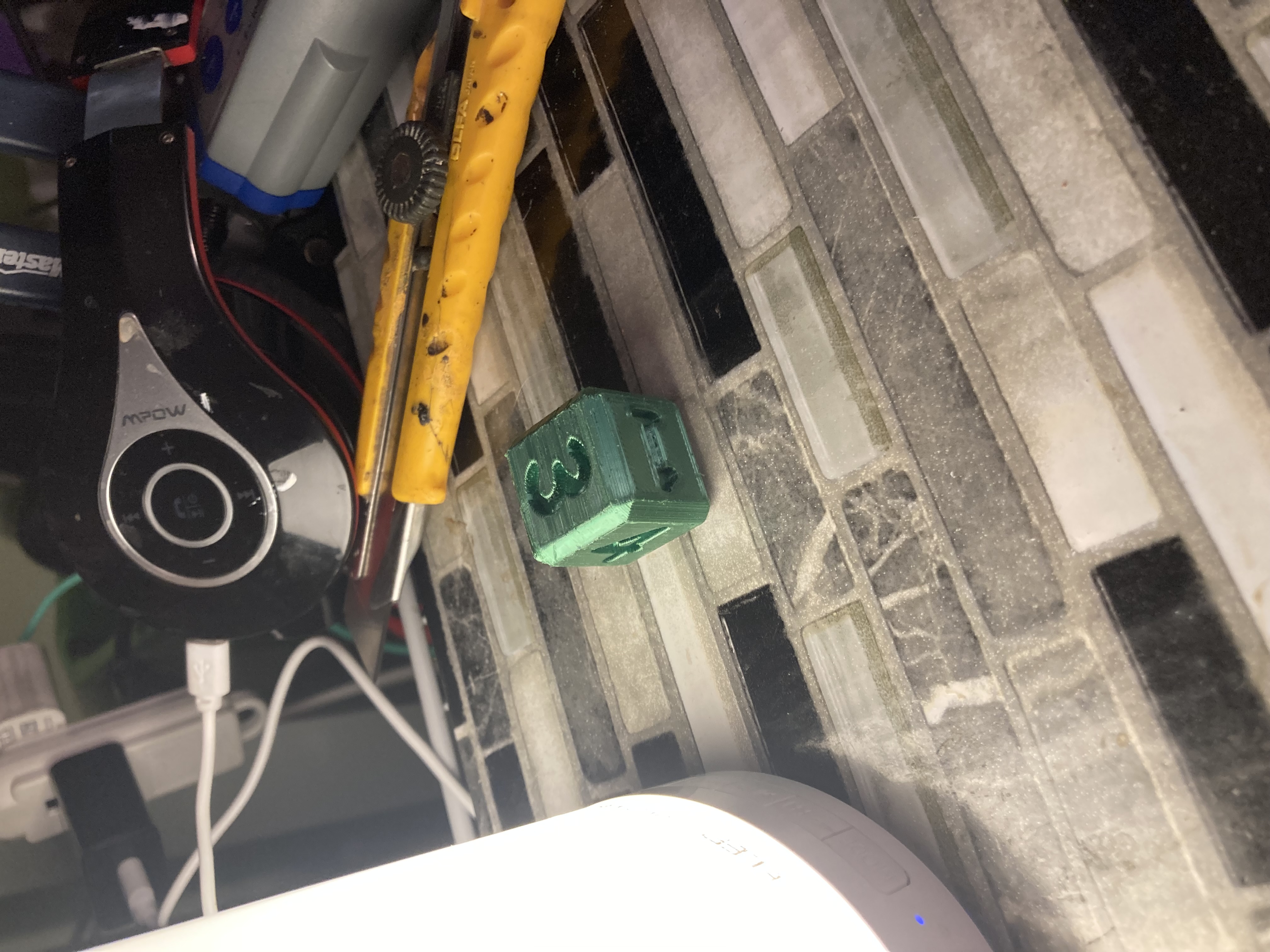 25MM high vis NUMBERED dice for visual impaired