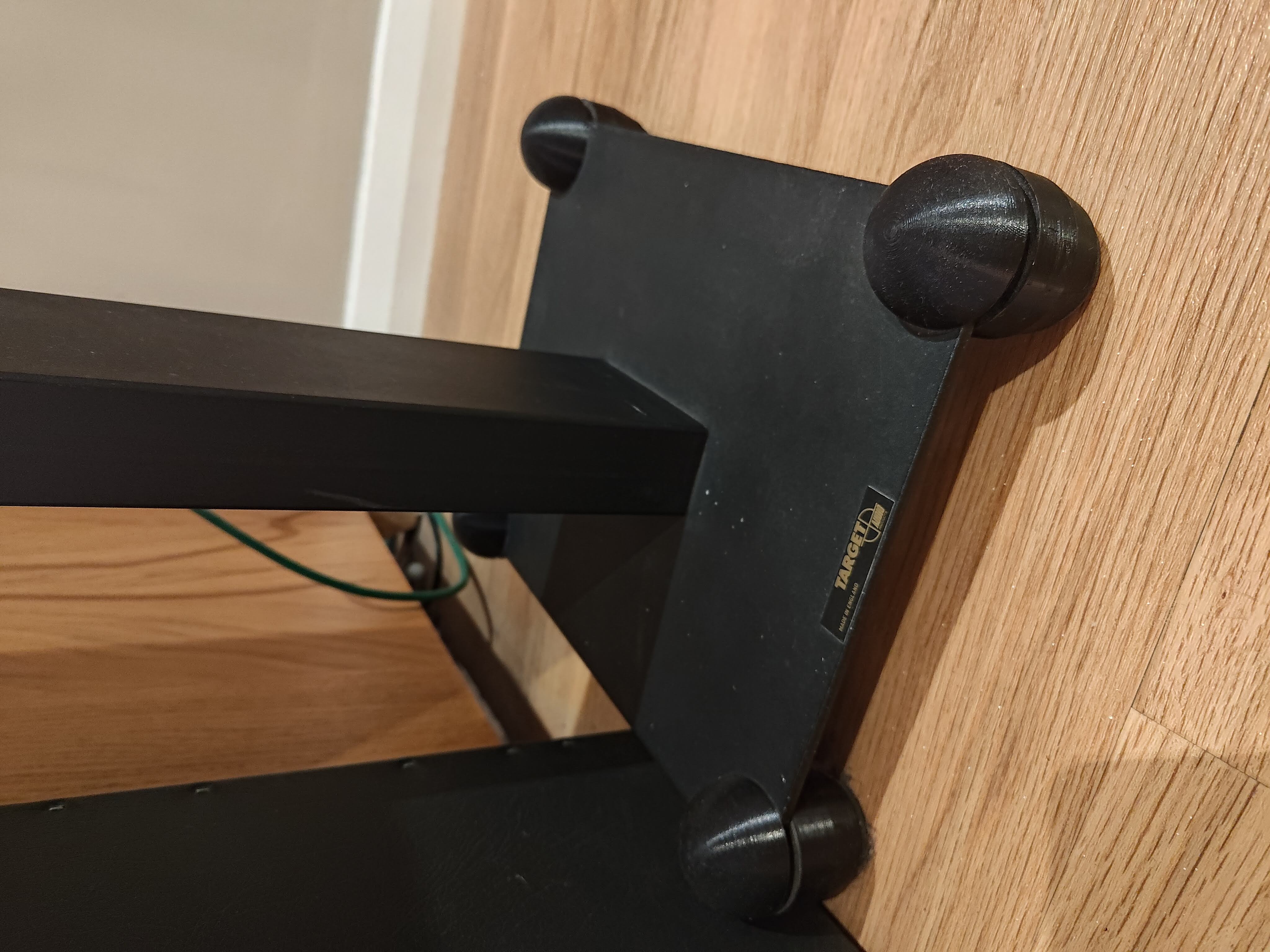 HiFi Speaker Stand Squash Ball Feet by MClark Download free STL model