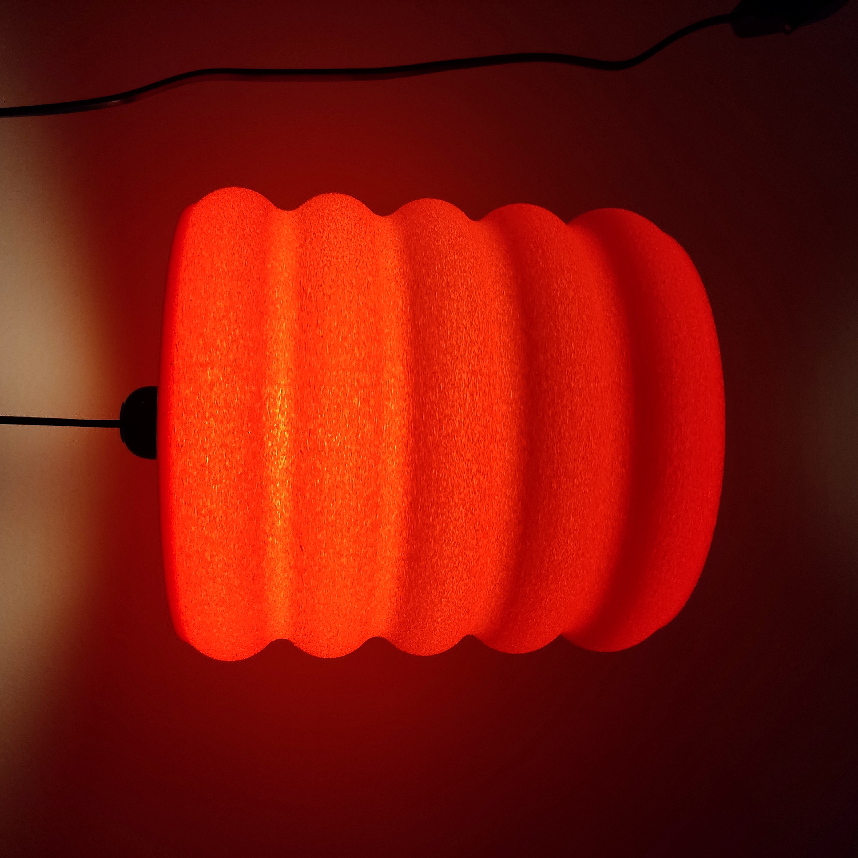 Wavy Lamp Shade (E27 Socket - No Supports)