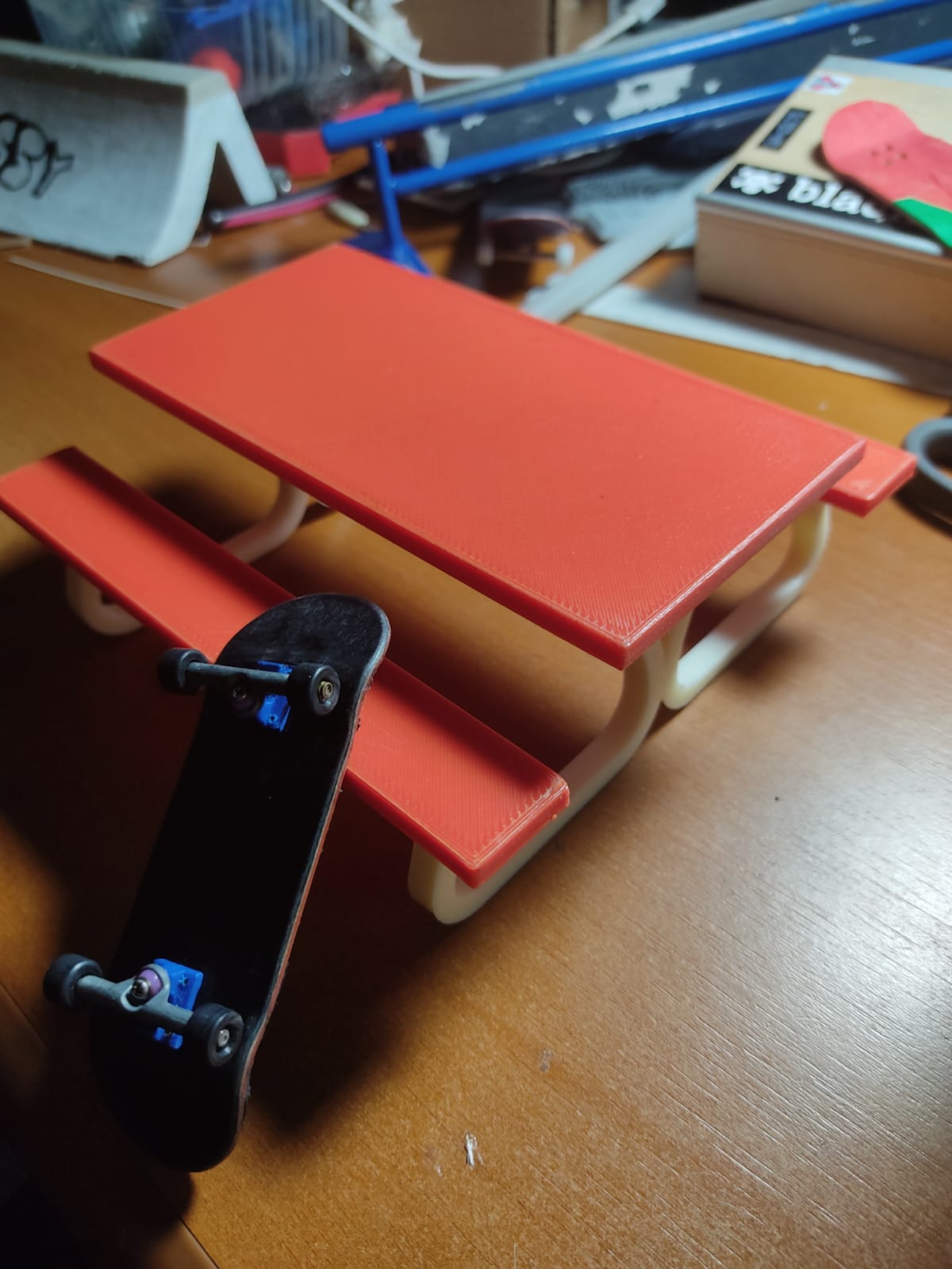 Fingerboard picnic table by Gabriel Lima Download free STL model