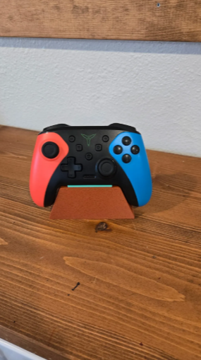 Miniatura 2 do modelo 3D Nintendo Switch controller holder