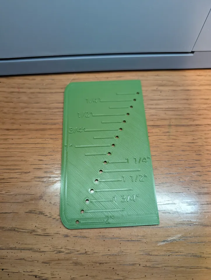 Seam Guide Ruler by xPlatypusVenom | Download free STL model ...