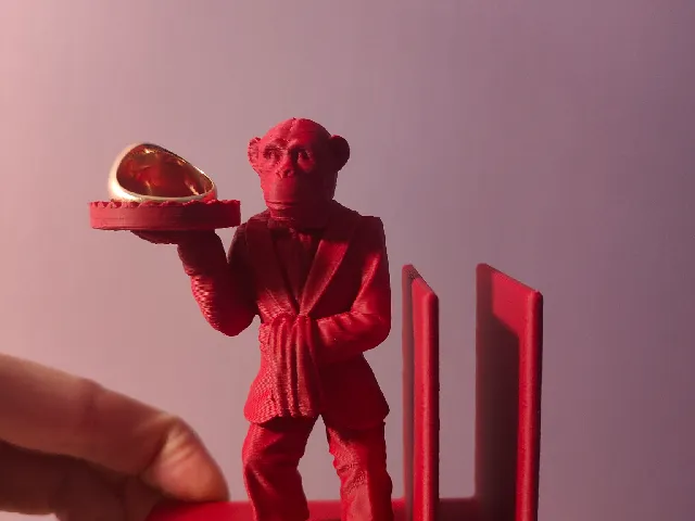 Monkey ring + phone holder