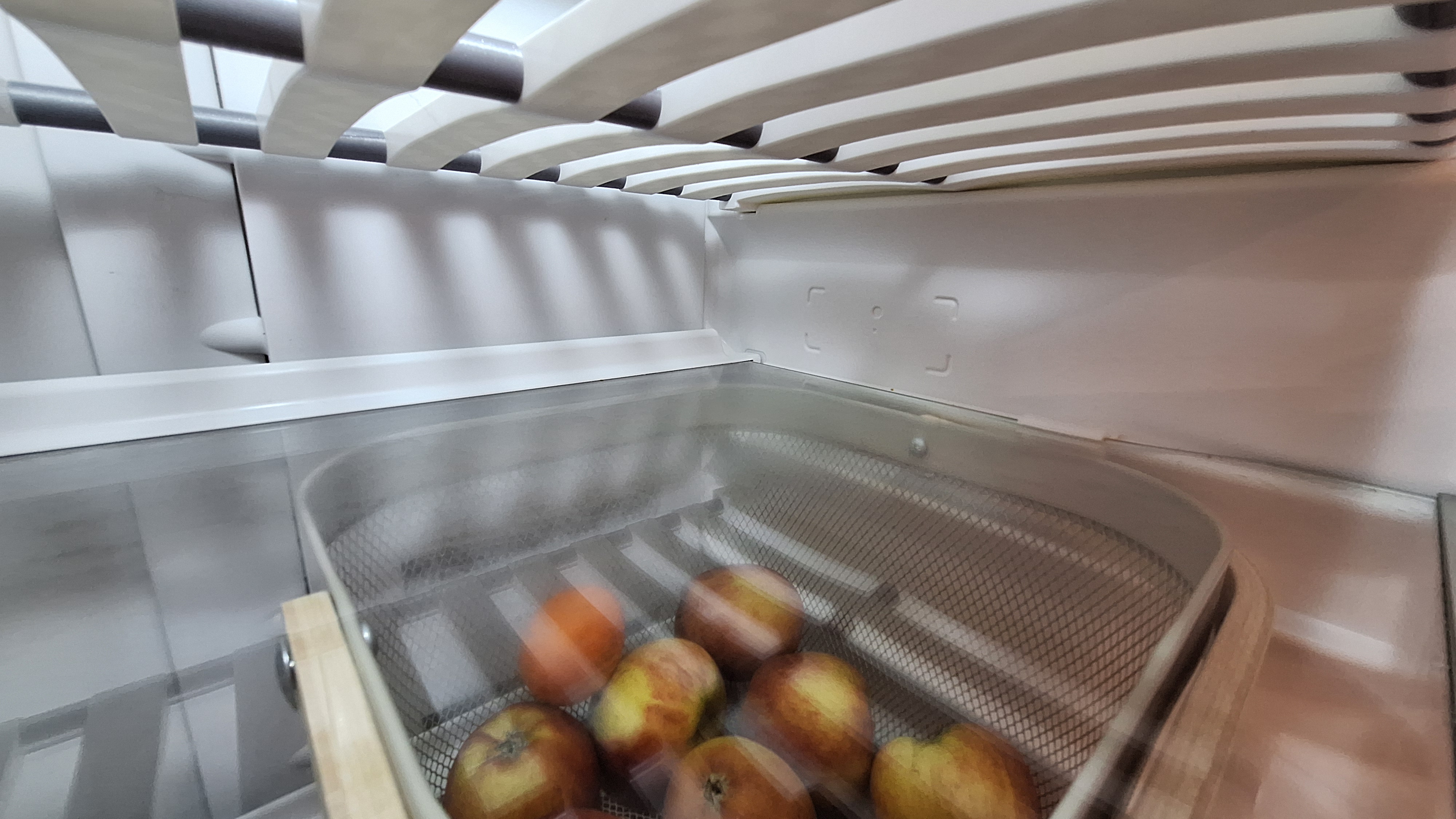 Miniatura 12 do modelo 3D Universal fridge shelf