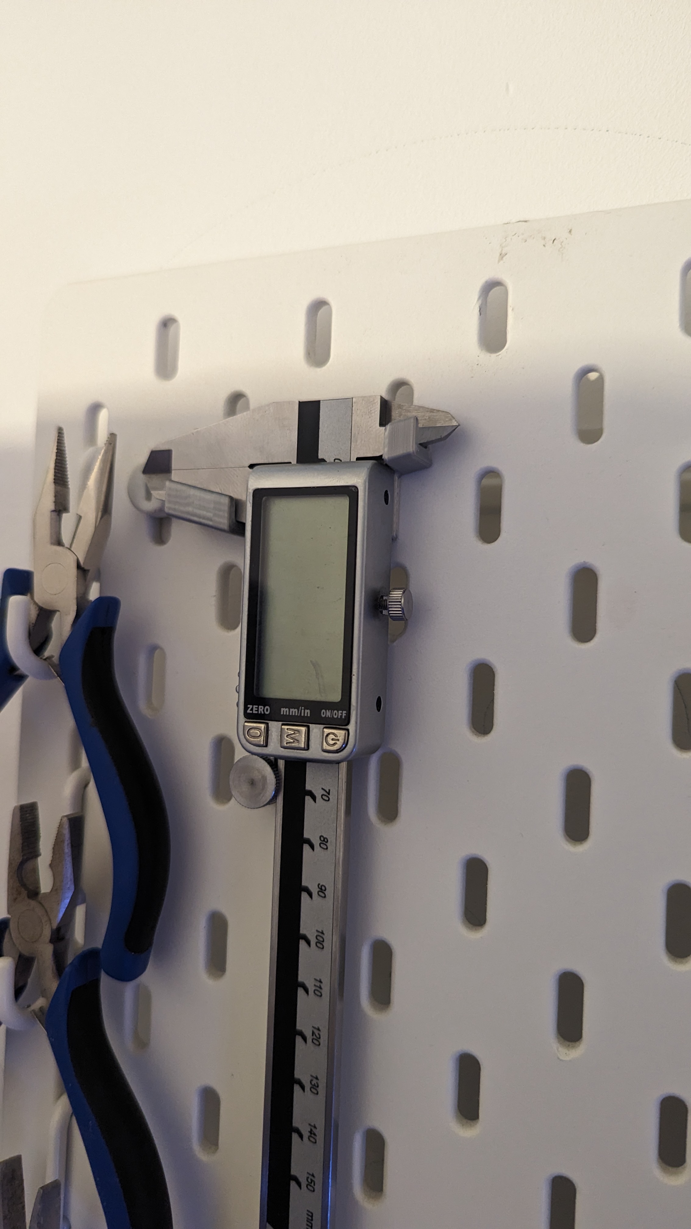 Calipers hanger Ikea Skadis by Jonne Terlouw Download free STL model