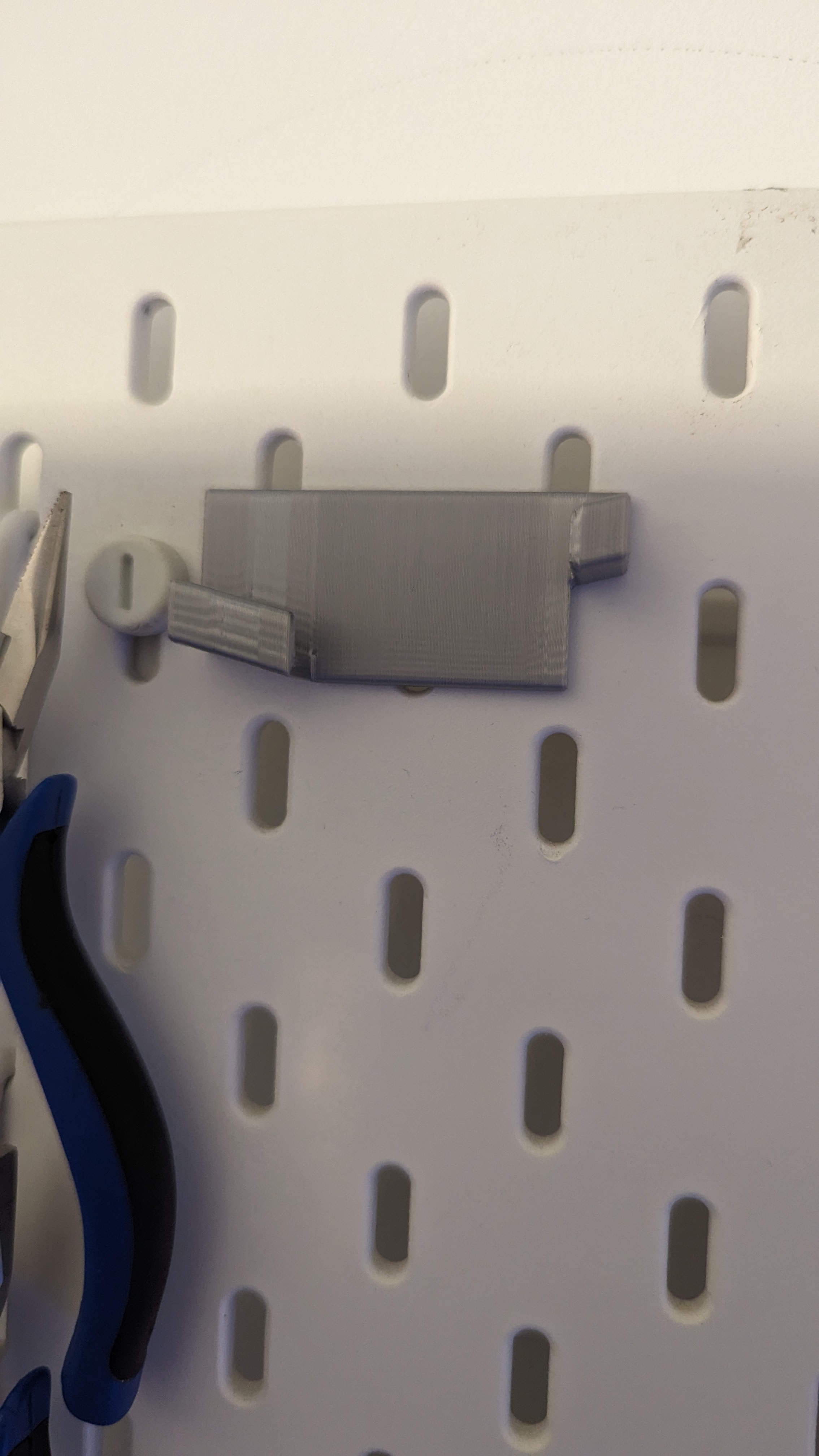 Calipers hanger Ikea Skadis by Jonne Terlouw Download free STL model