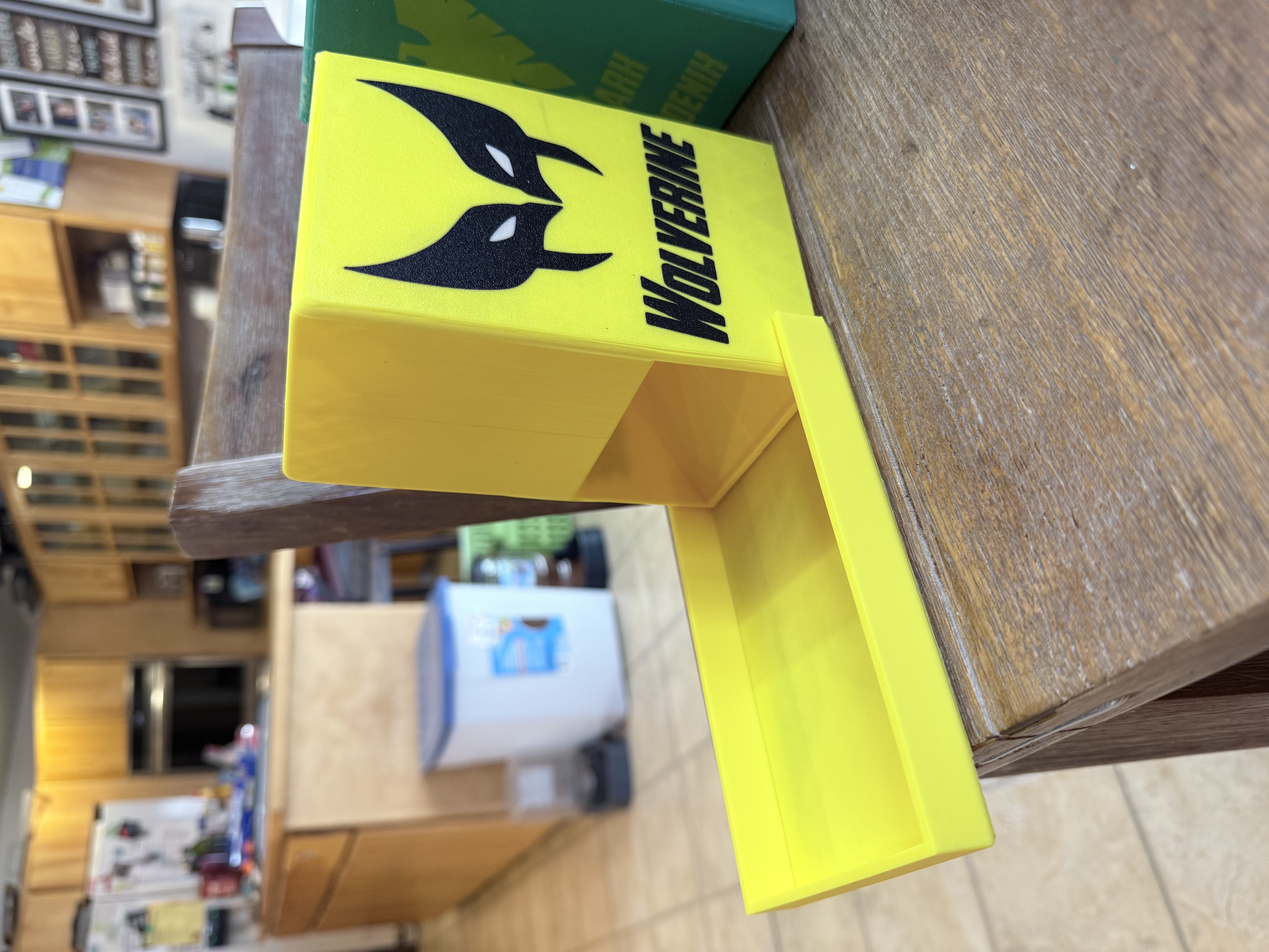 Wolverine dice tower