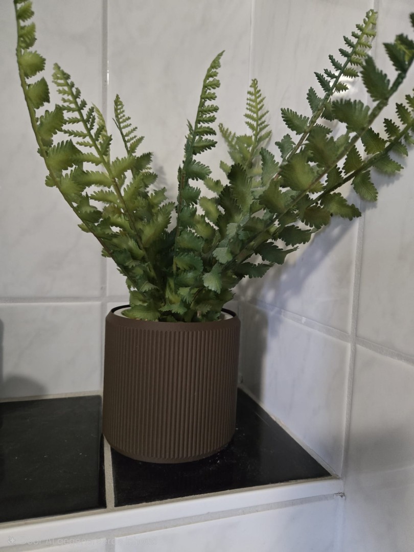 Decorative plant pot cover
