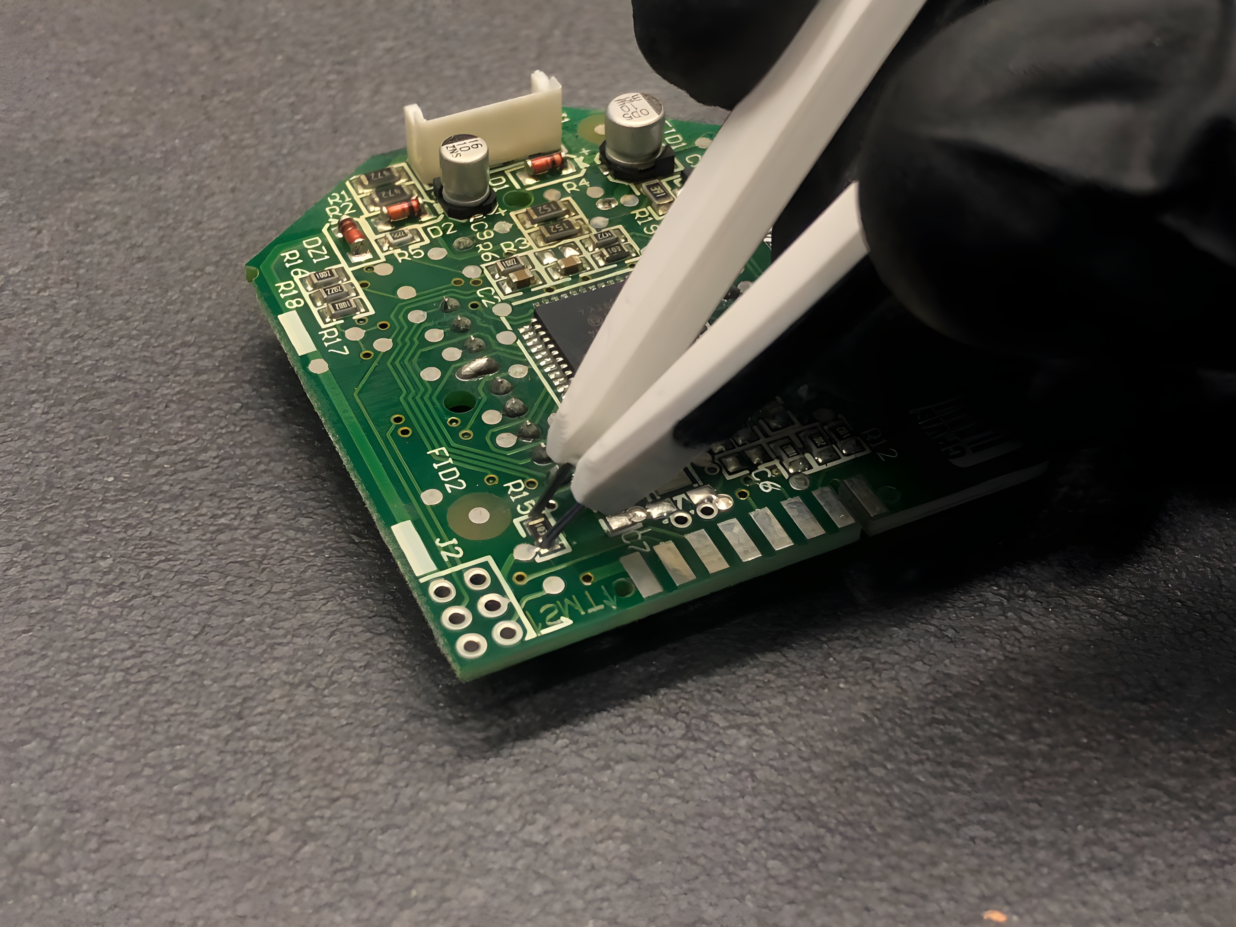 Precision Multimeter Tweezer – SMD & Small Component Testing Tool — miniatura 5