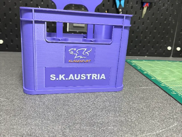 SK Austria Klagenfurt logos