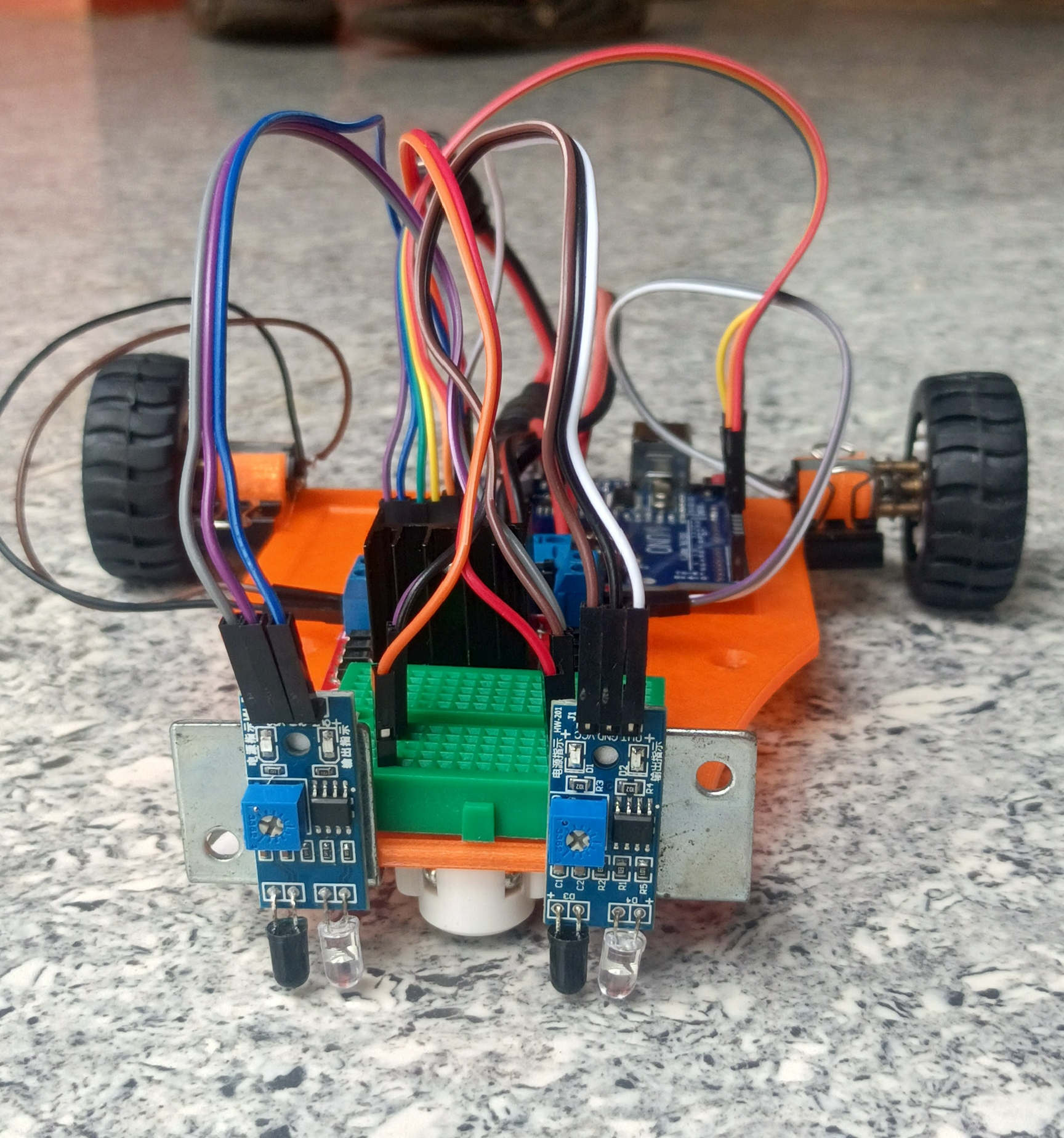 LINE FOLLOWER ROBOT MDV — STL Grátis | 3DFinder