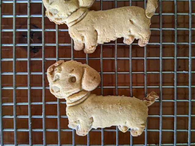 Cookie Cutter Longdog