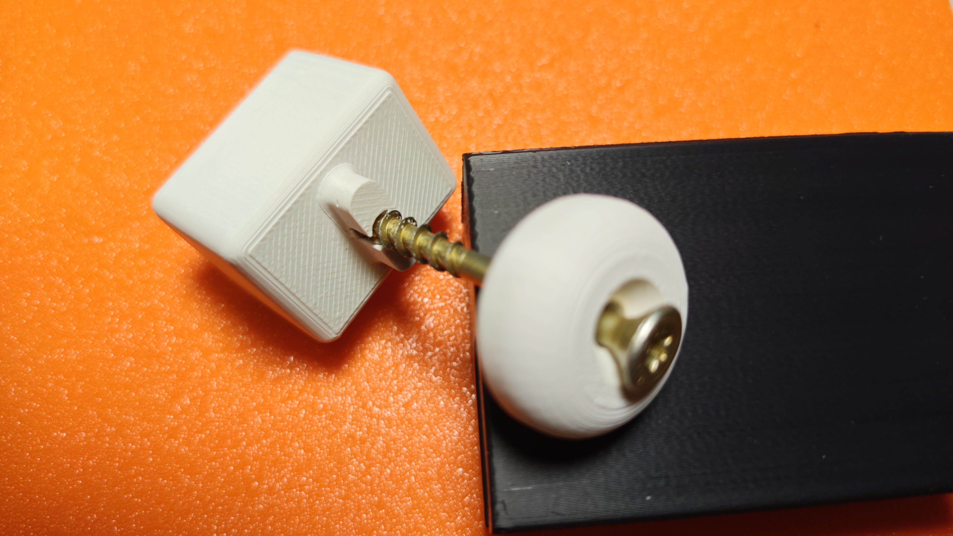 Better Skadis board mounting solution — thumbnail 4