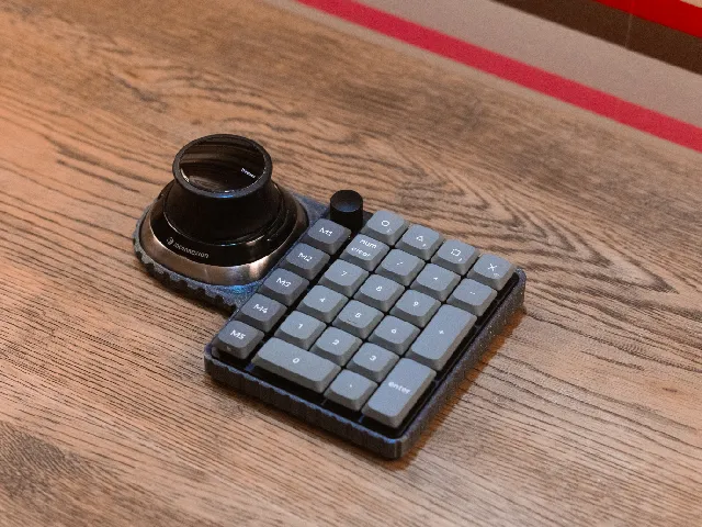 3Deck V2 (Platform for SpaceMouse and Keychron K0 Max)