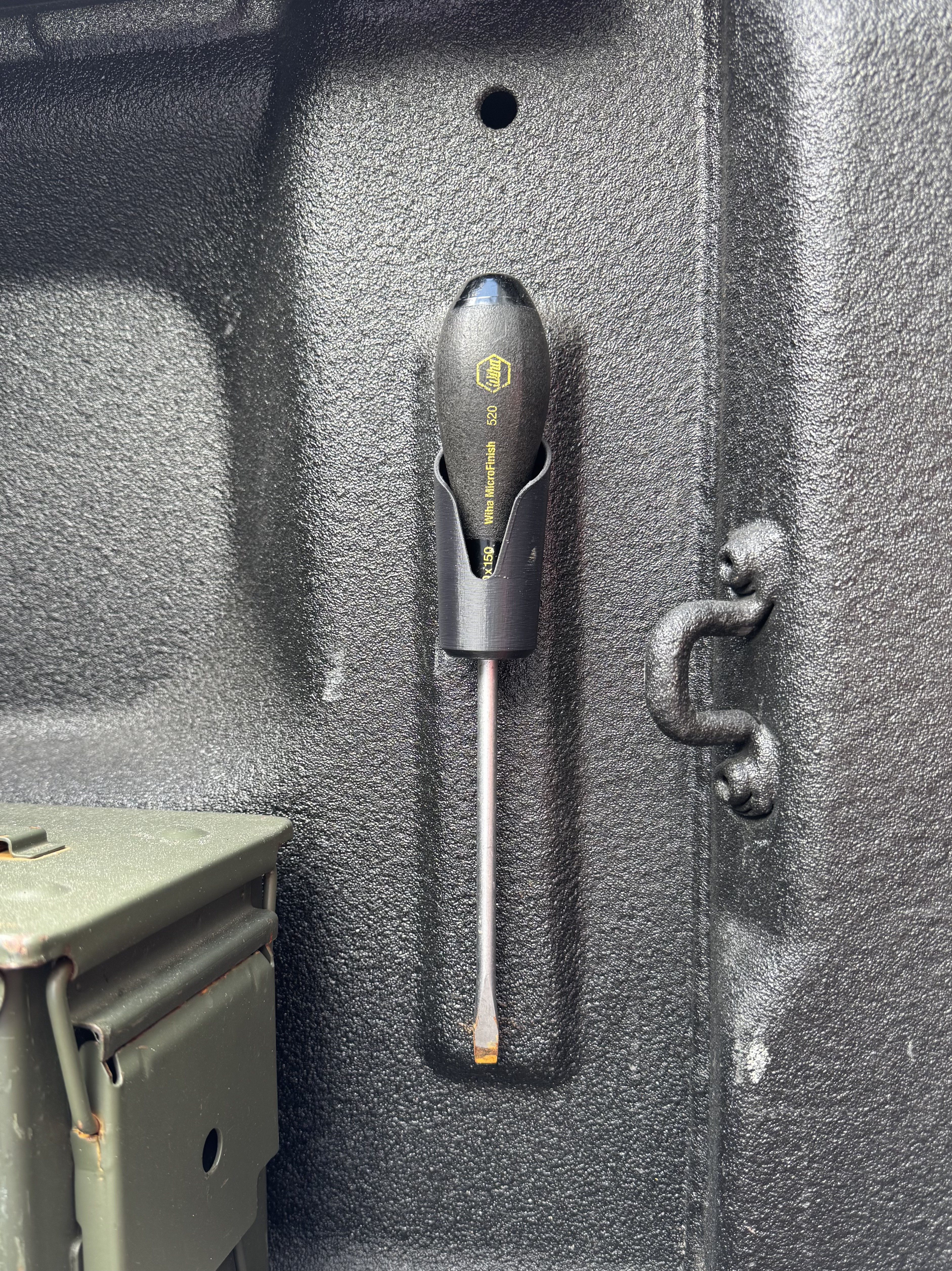 Single Screwdriver Wall Mount