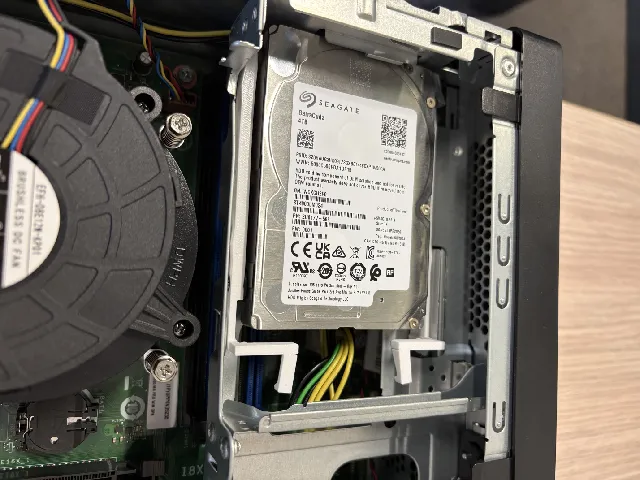 Lenovo M70s 2,5" Drive bracket