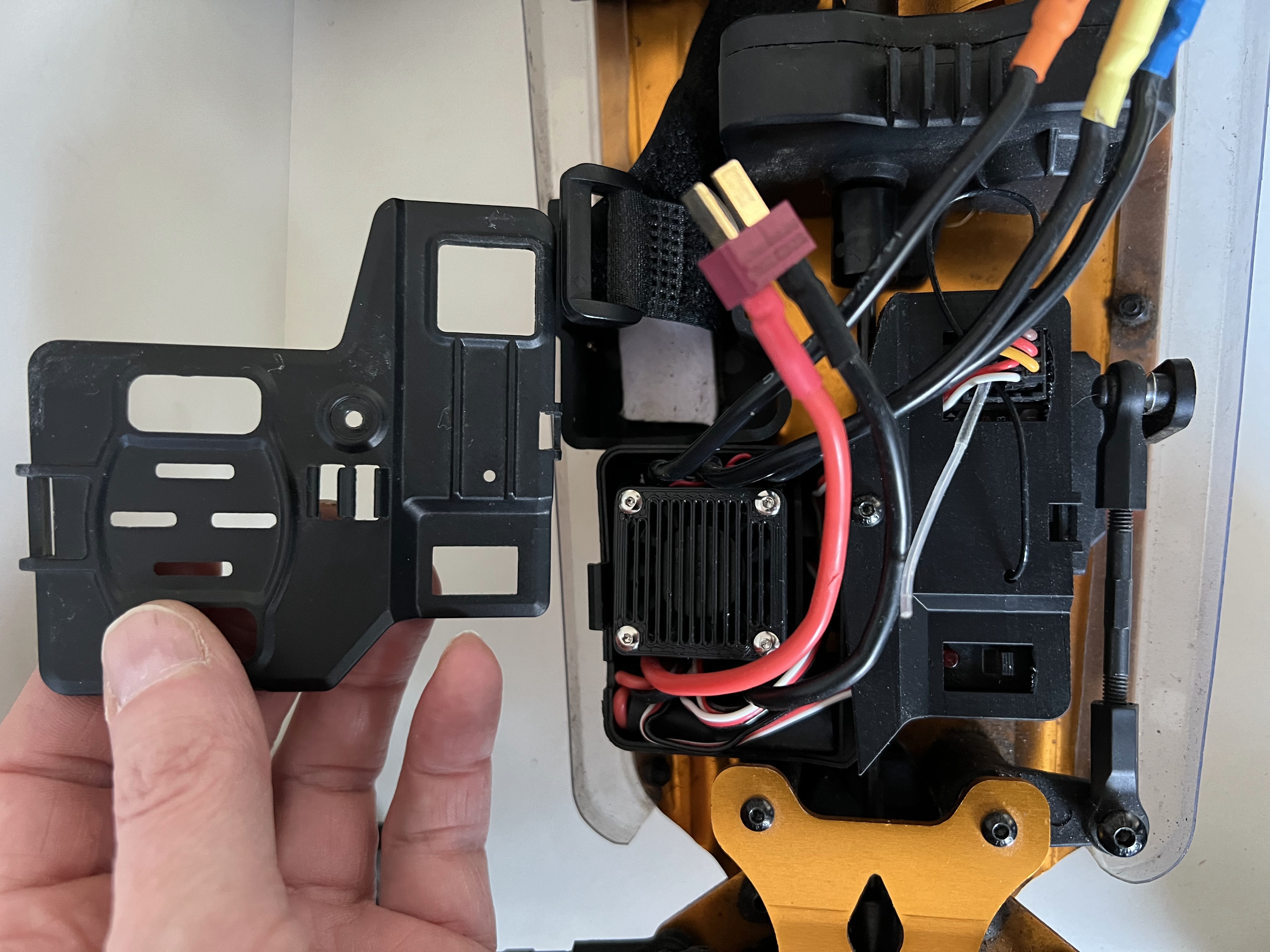 Lüfterschutz und Abdeckung für RC Modell