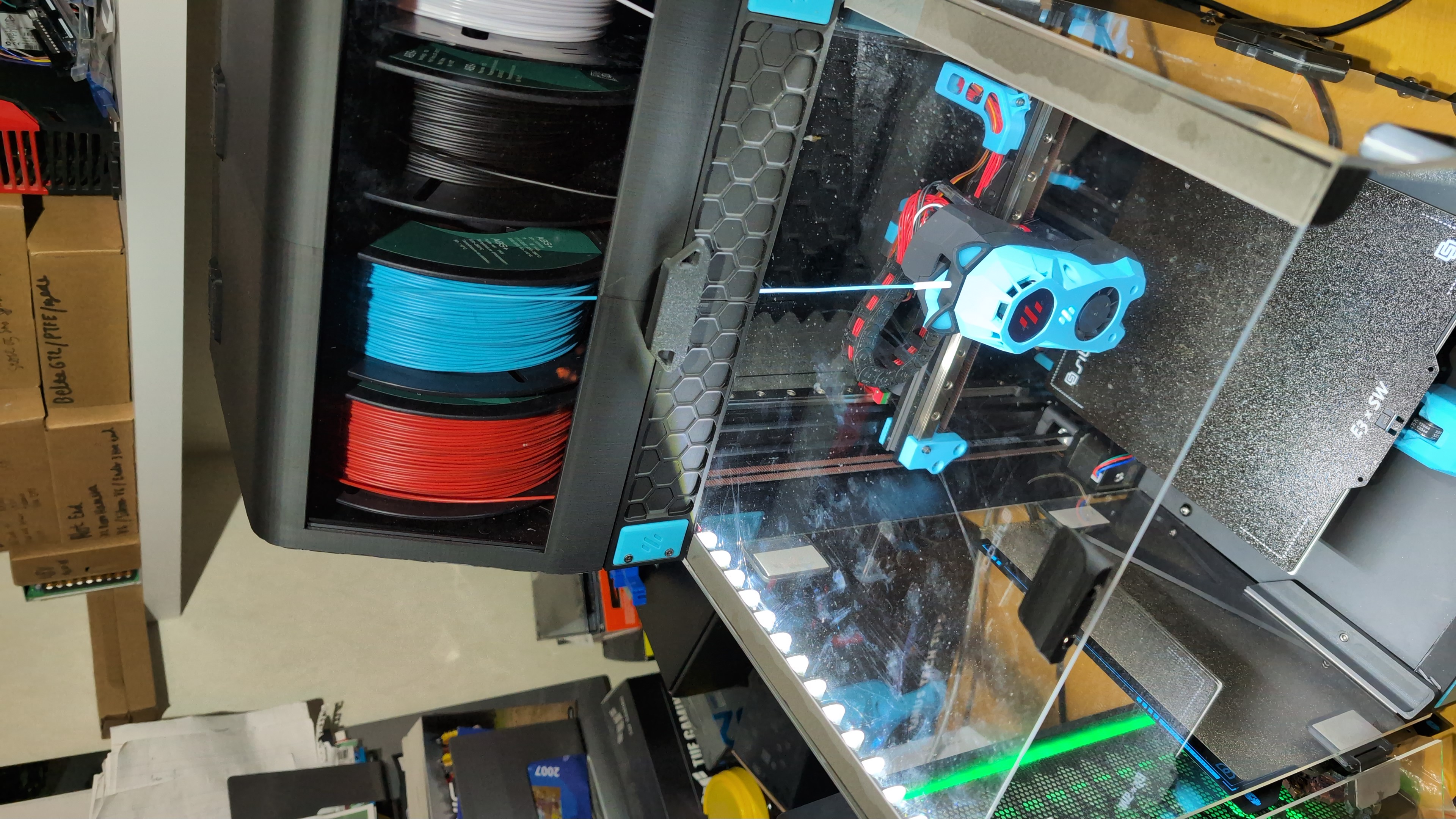 Drybox for Ender 3 Switchwire
