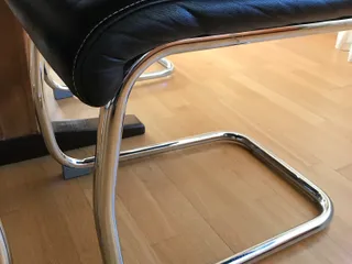 Dinning room round leg chair support by Capeto BaPa | Download free STL ...