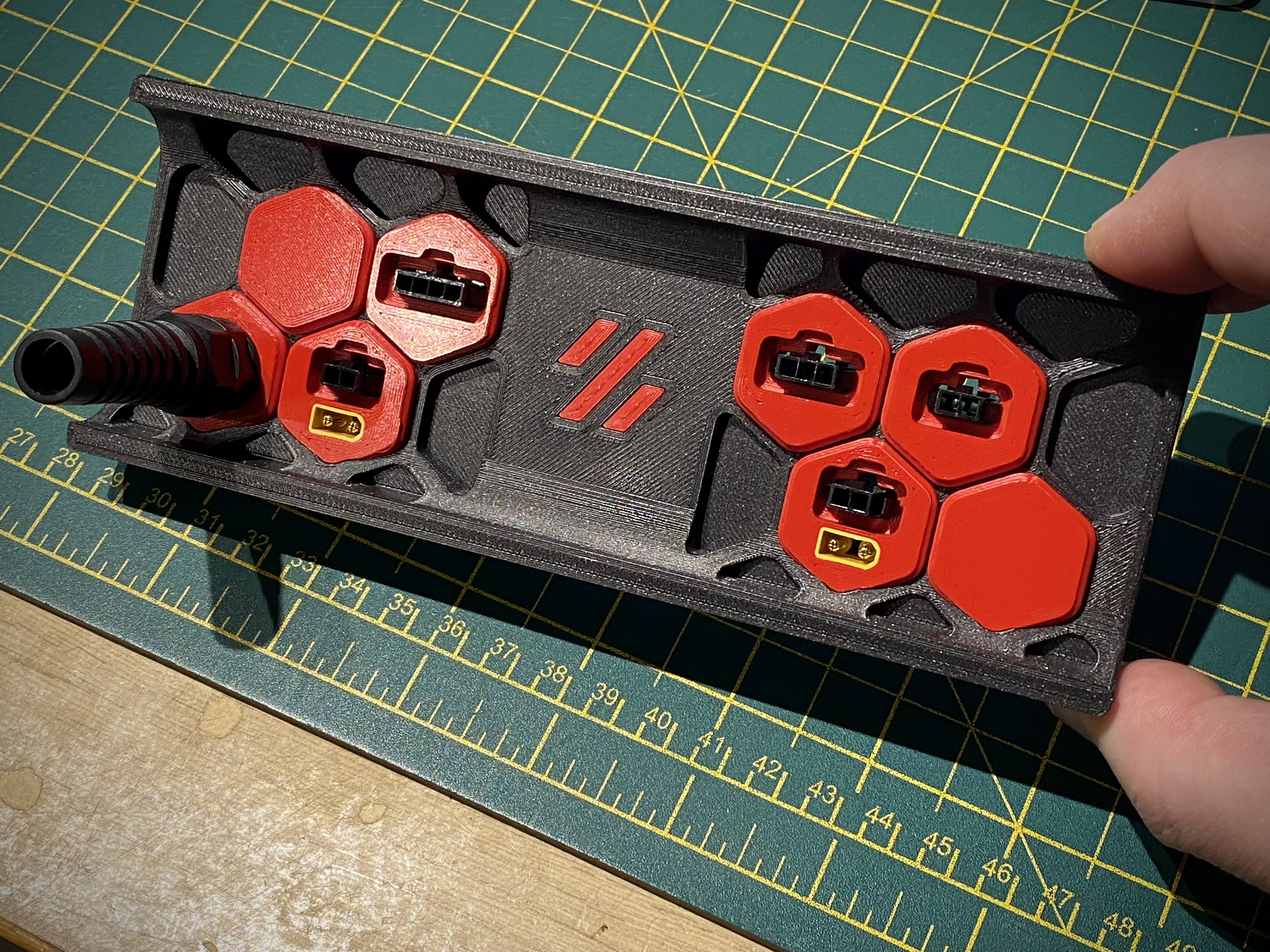 VORON 2.4 SKIRT CONNECTOR INSERT for CANBUS, fans, ERCF, PG7, XT30 2+2 & filament sensor