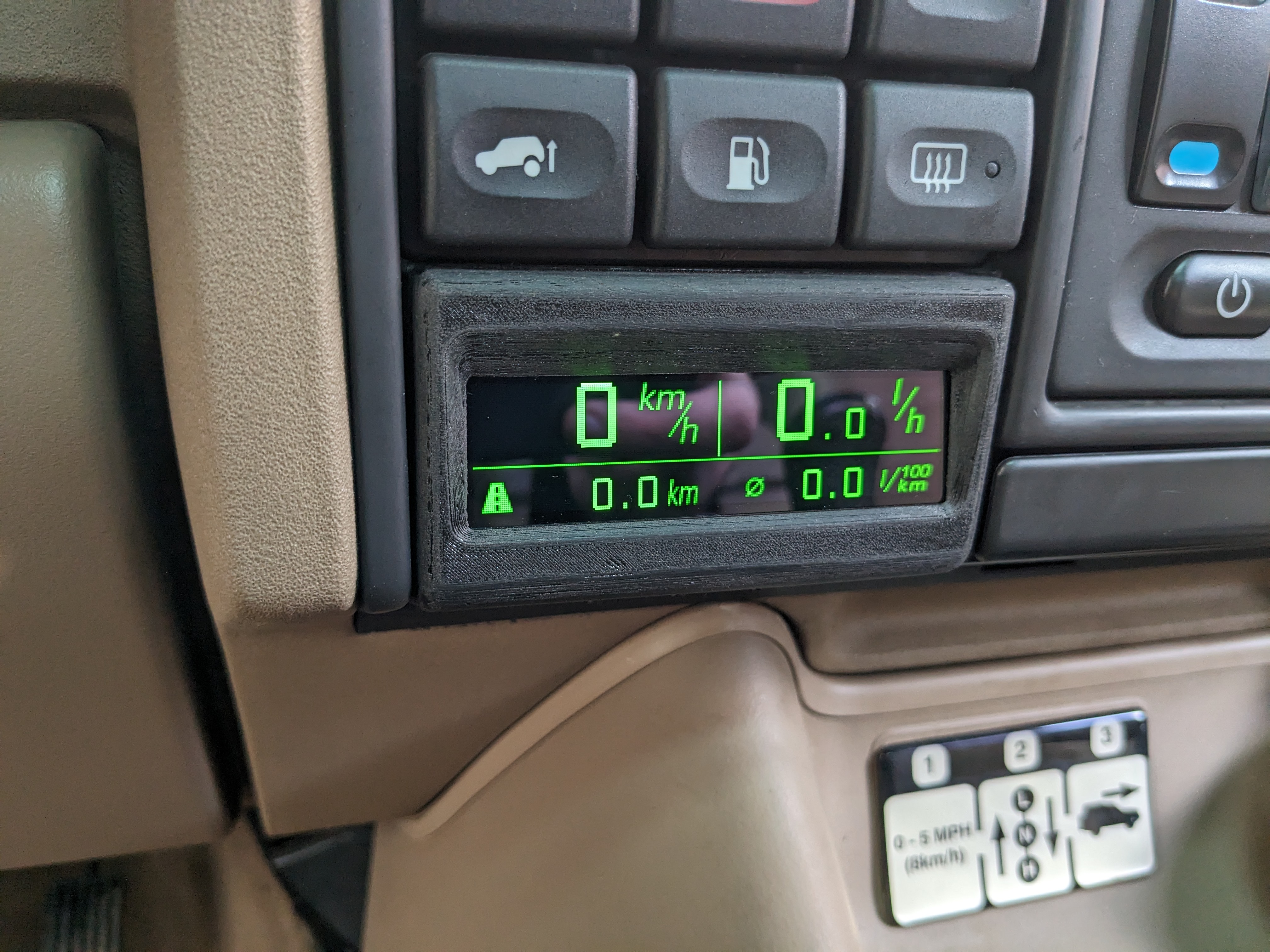 Land Rover Discovery 2 OLED holder