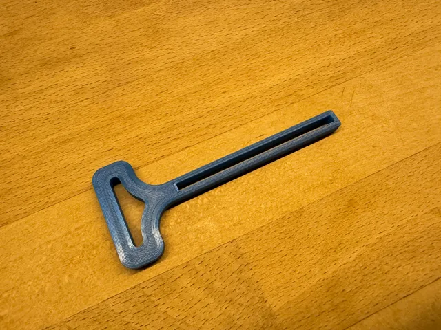 Tube squeezer