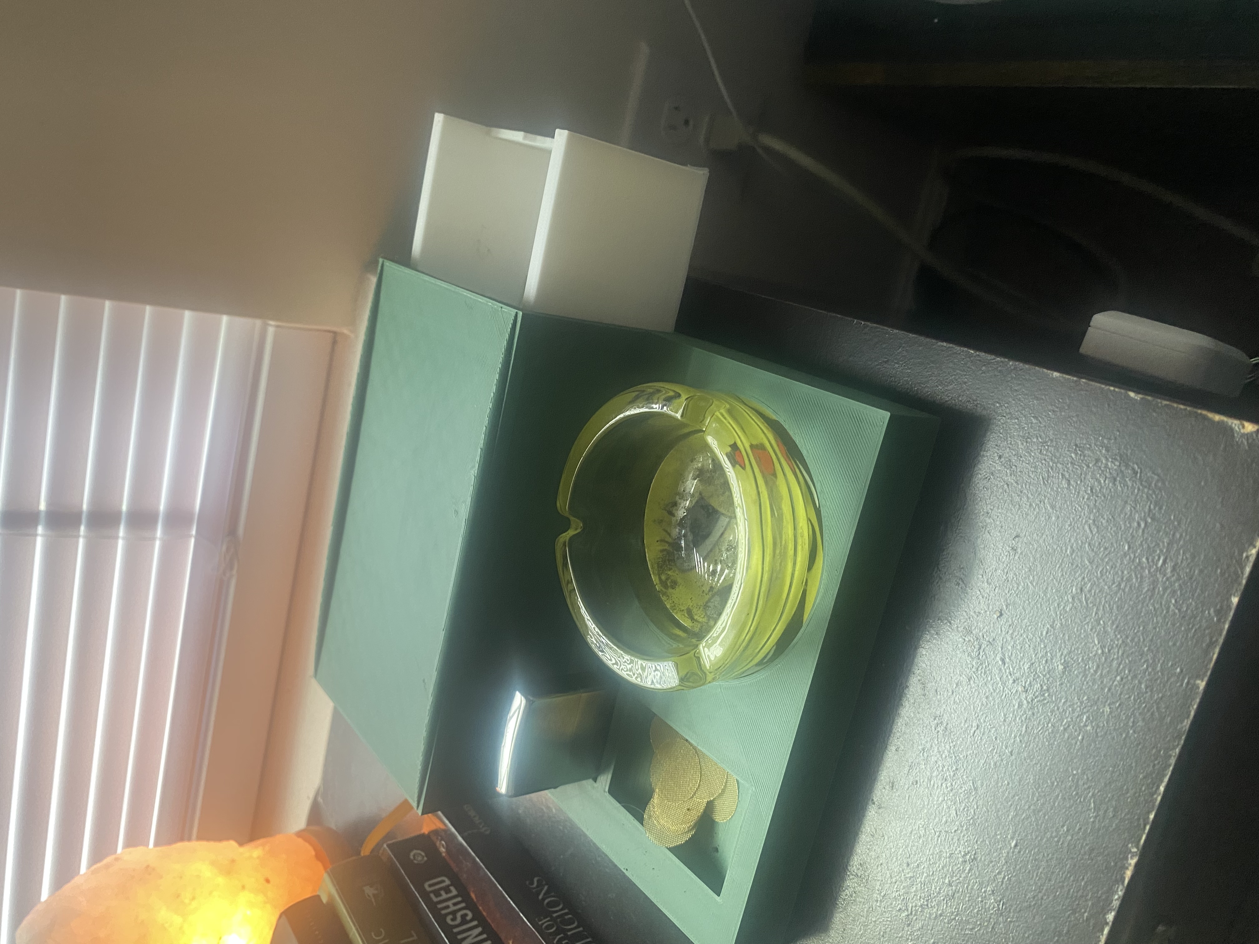 Miniatura 5 do modelo 3D Bedside/Table Organizer