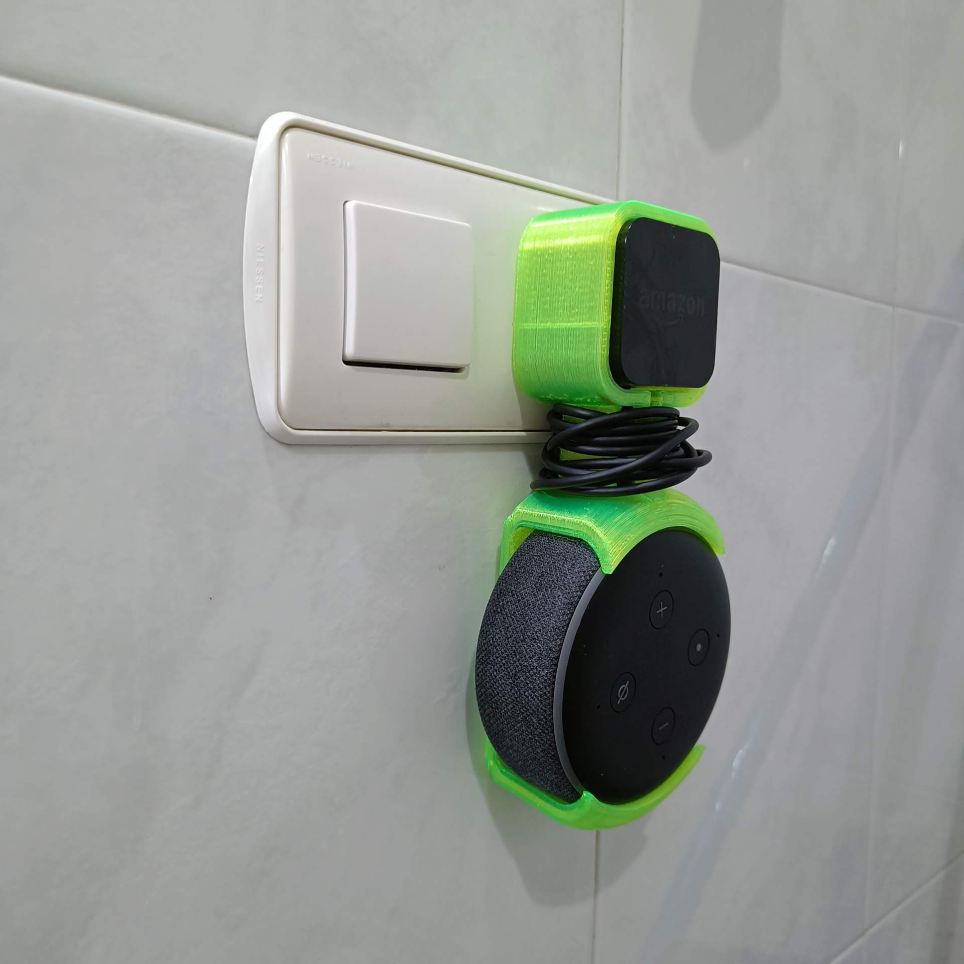 Alexa 3rd wall stand