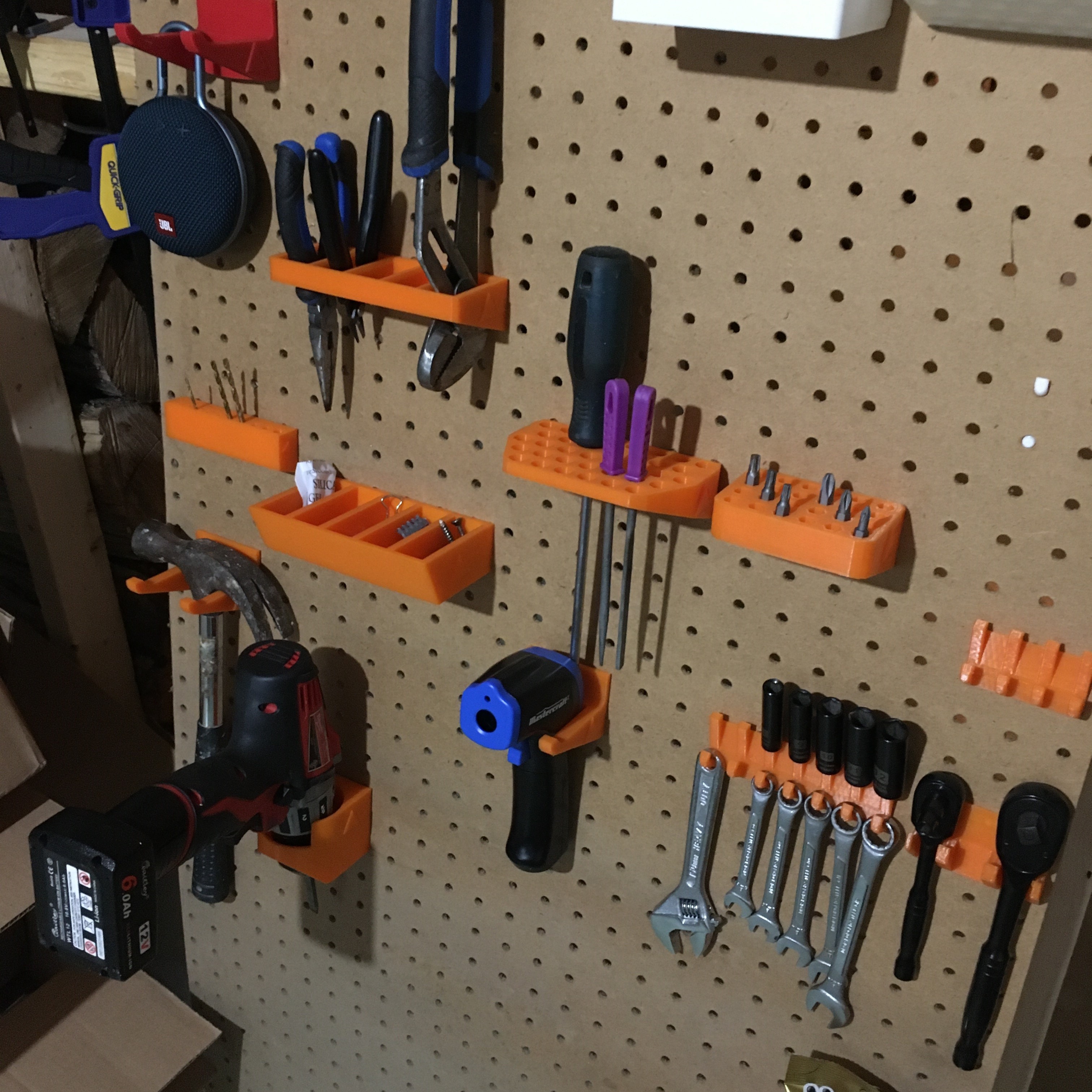 Pegboard levitating toolbox by Archipel | Download free STL model ...