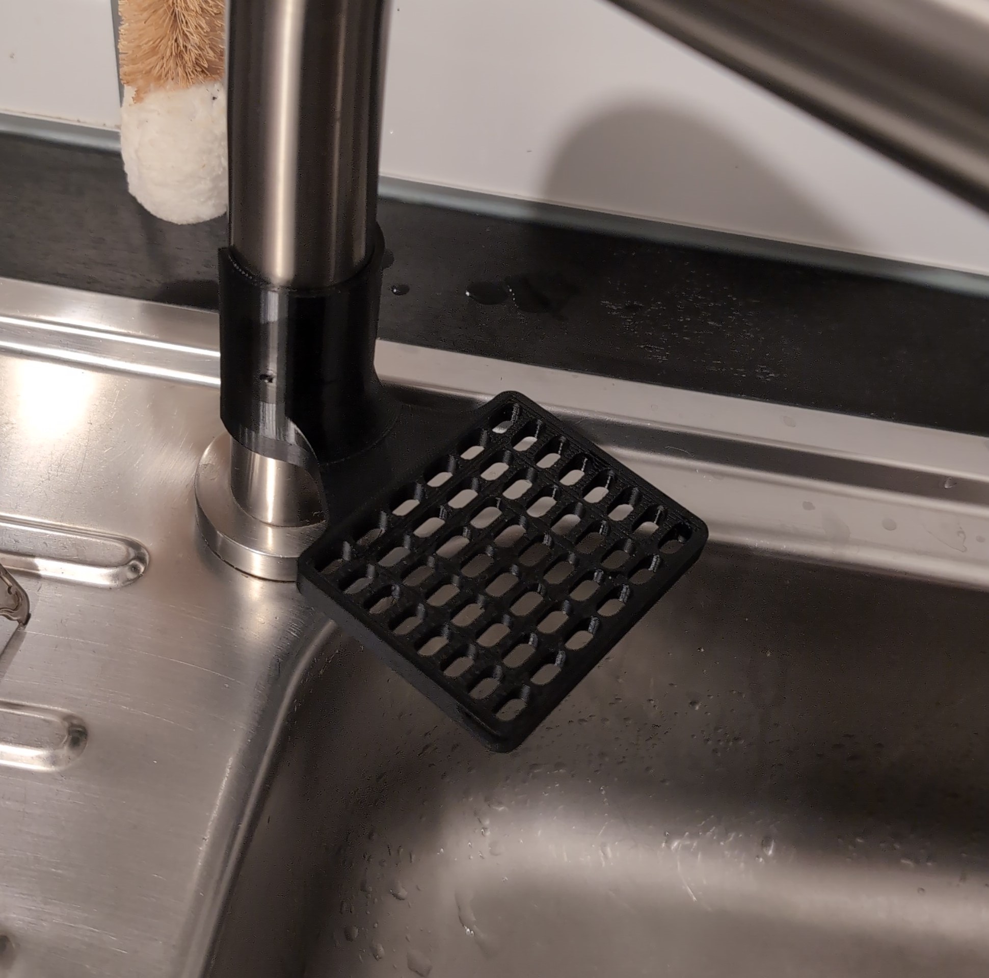 Clamable Spongholder IKEA  Bosjön water tap