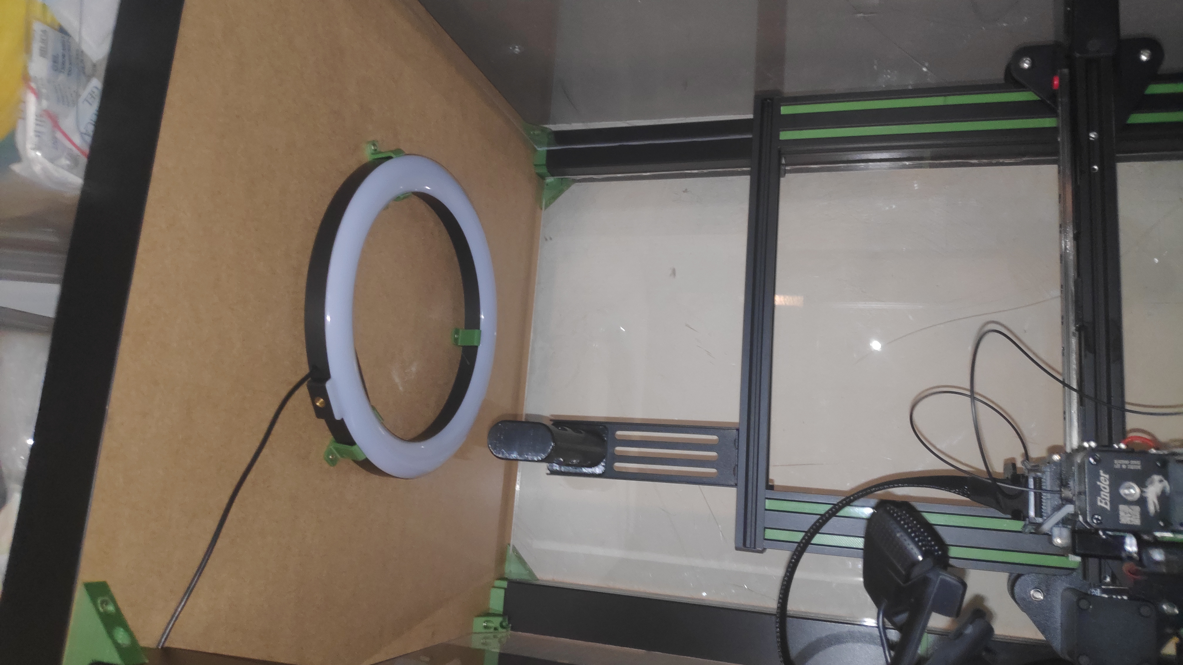 Miniatura 2 do modelo 3D Clip support Ring Light Led