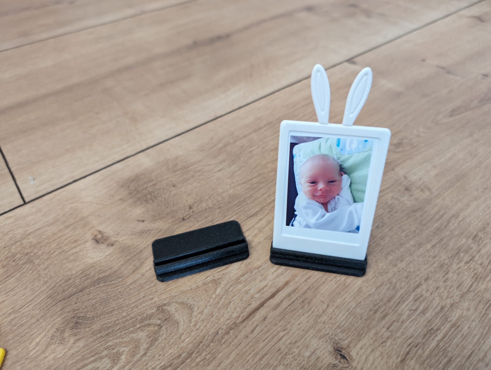 Miniatura 10 do modelo 3D Instax Mini magnetic fridge frames