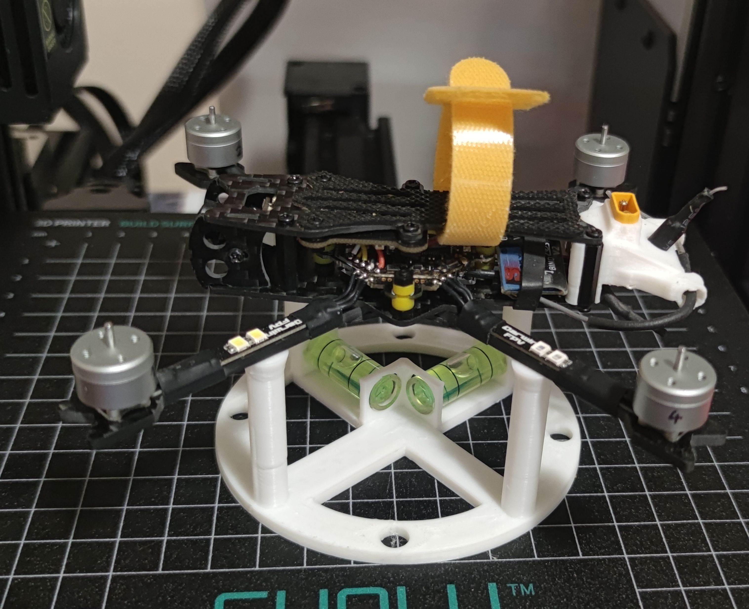 Drone gyro calibration tool and stand by Gábor Download free STL
