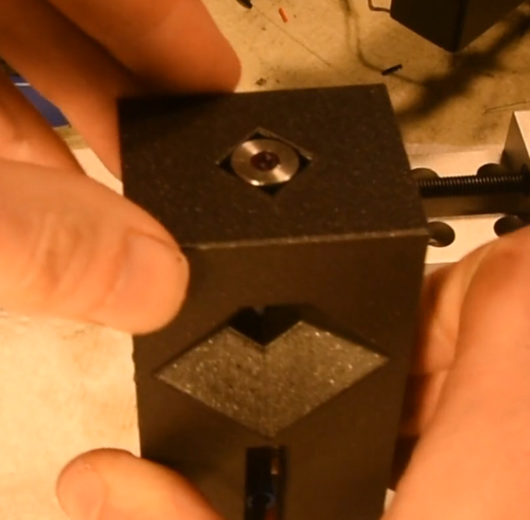 EDM drill workholding for Ceramic glowplug hotends