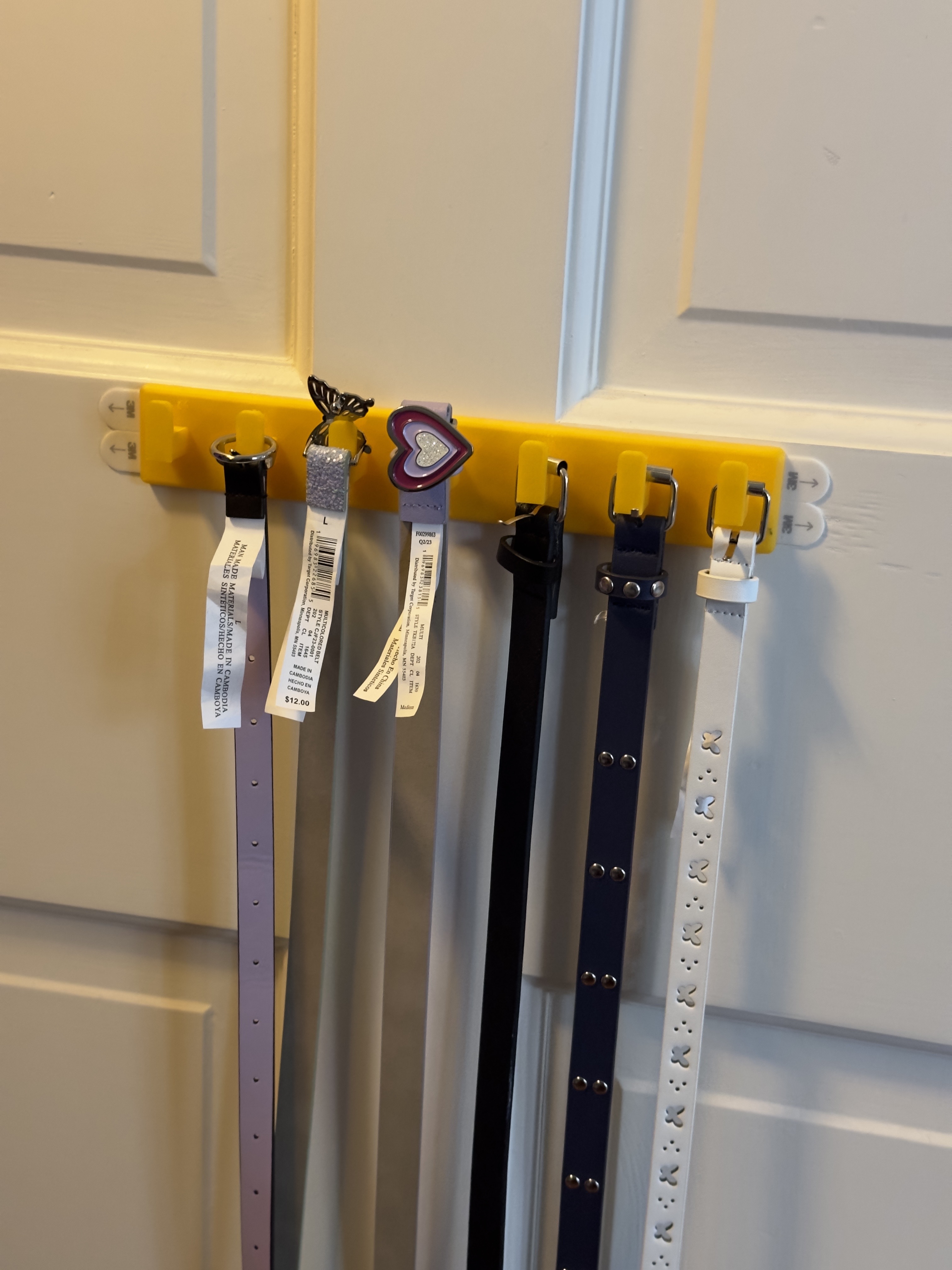 Kids Belt Hanger