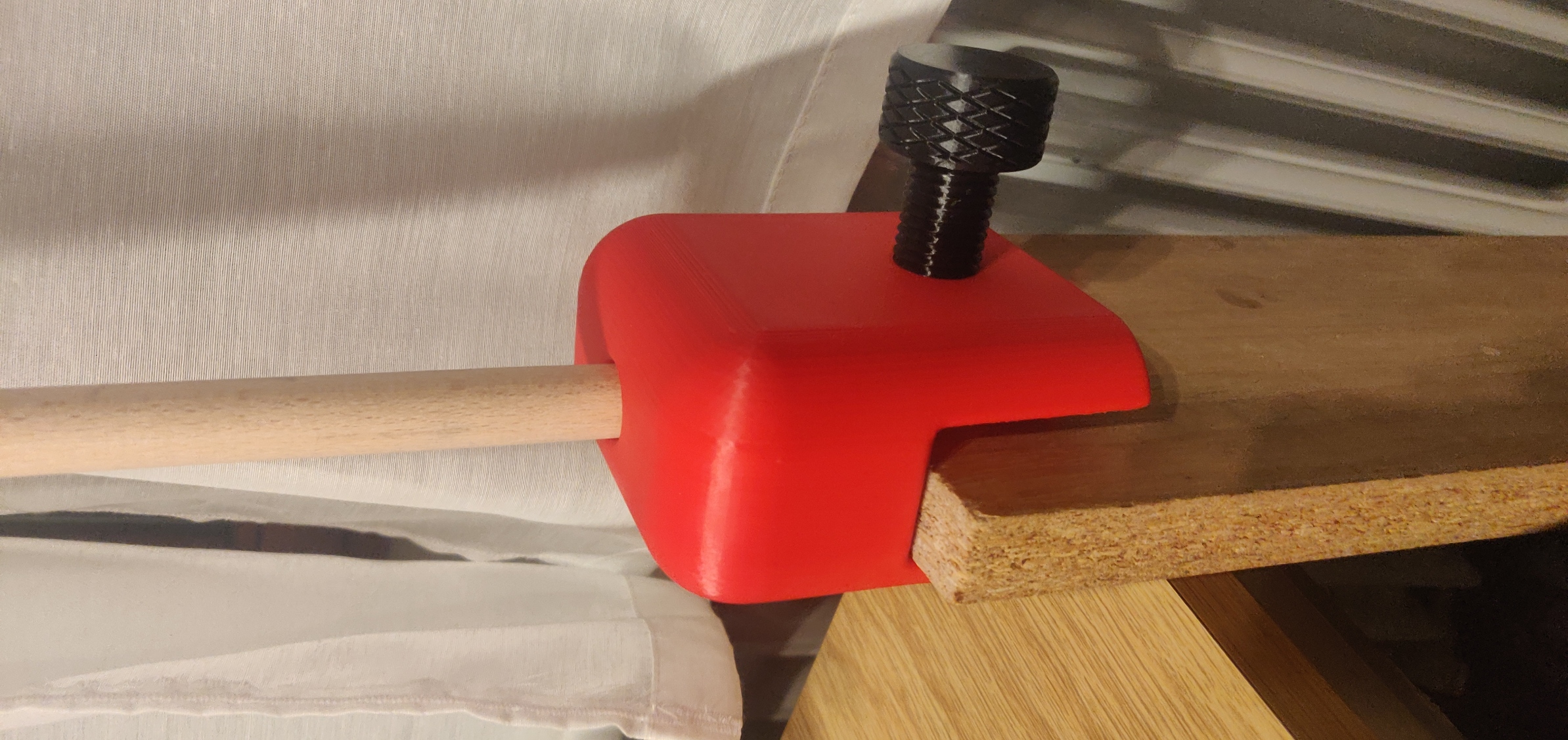 Mounting base by omar maaly download free stl model printables