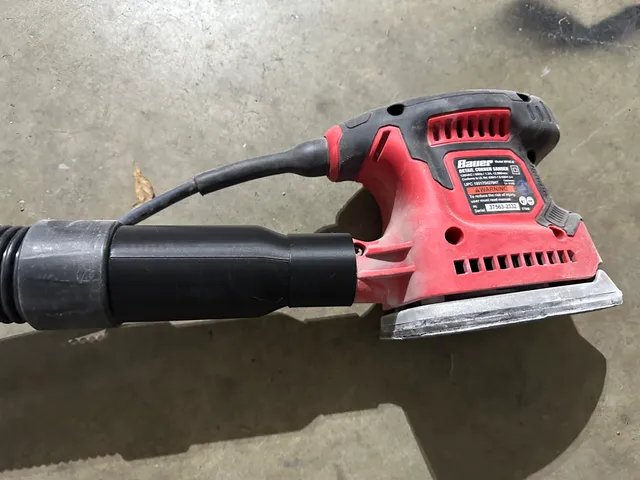 Bauer Wet/Dry Vacuum to Corner/Detail Sander Adapter