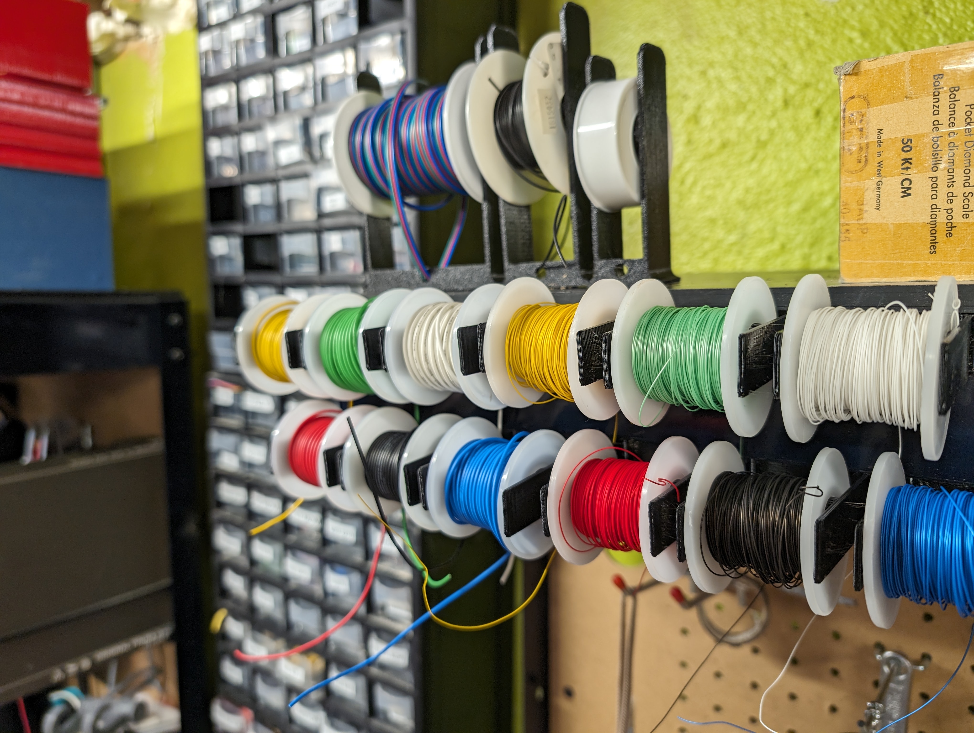 Miniatura 2 do modelo 3D Parametric wire spool system