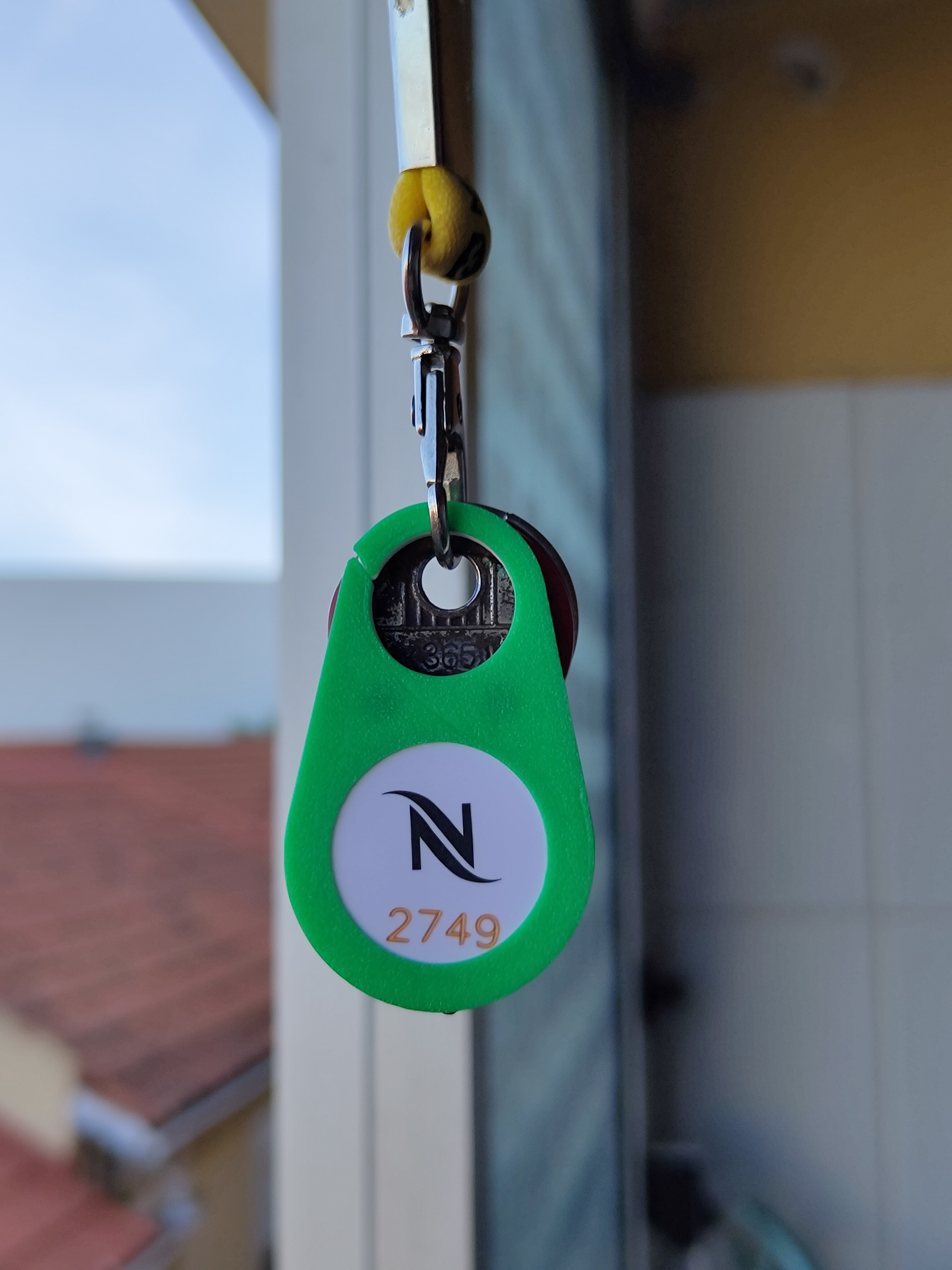 25mm NFC tag holder (fits Nespresso tags)