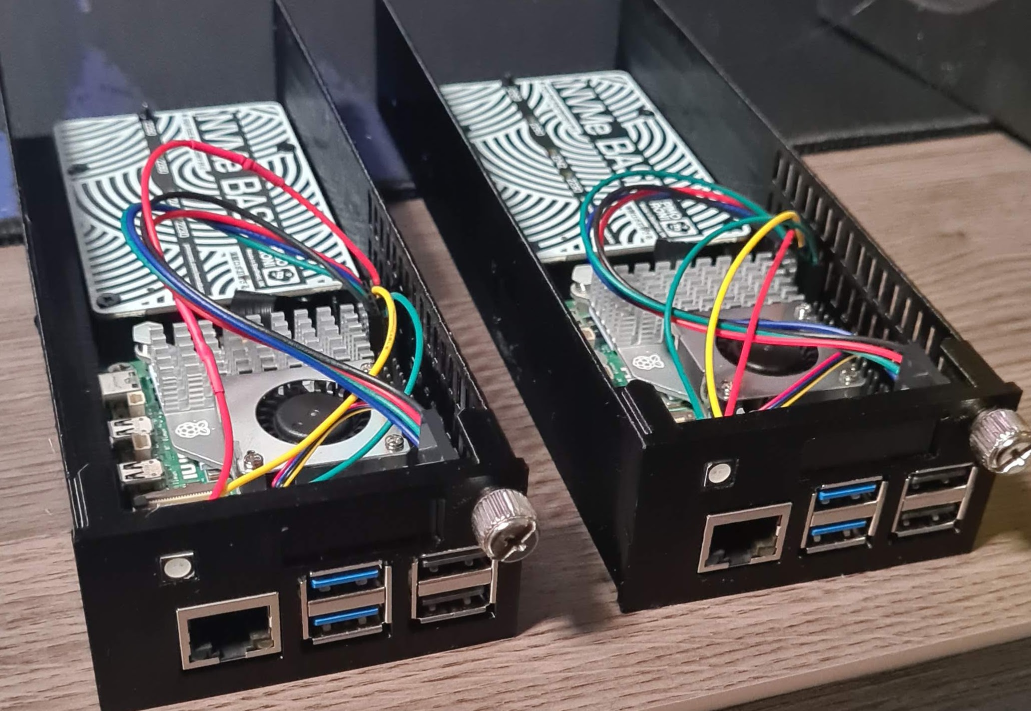 Raspberry Pi 5 + Pimoroni NVMe Base Case von Jorin Vermeulen ...