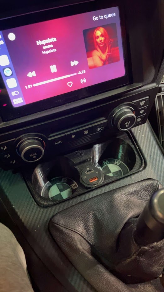 BMW E90 E91 E92 E93 Cupholder with lighter hole