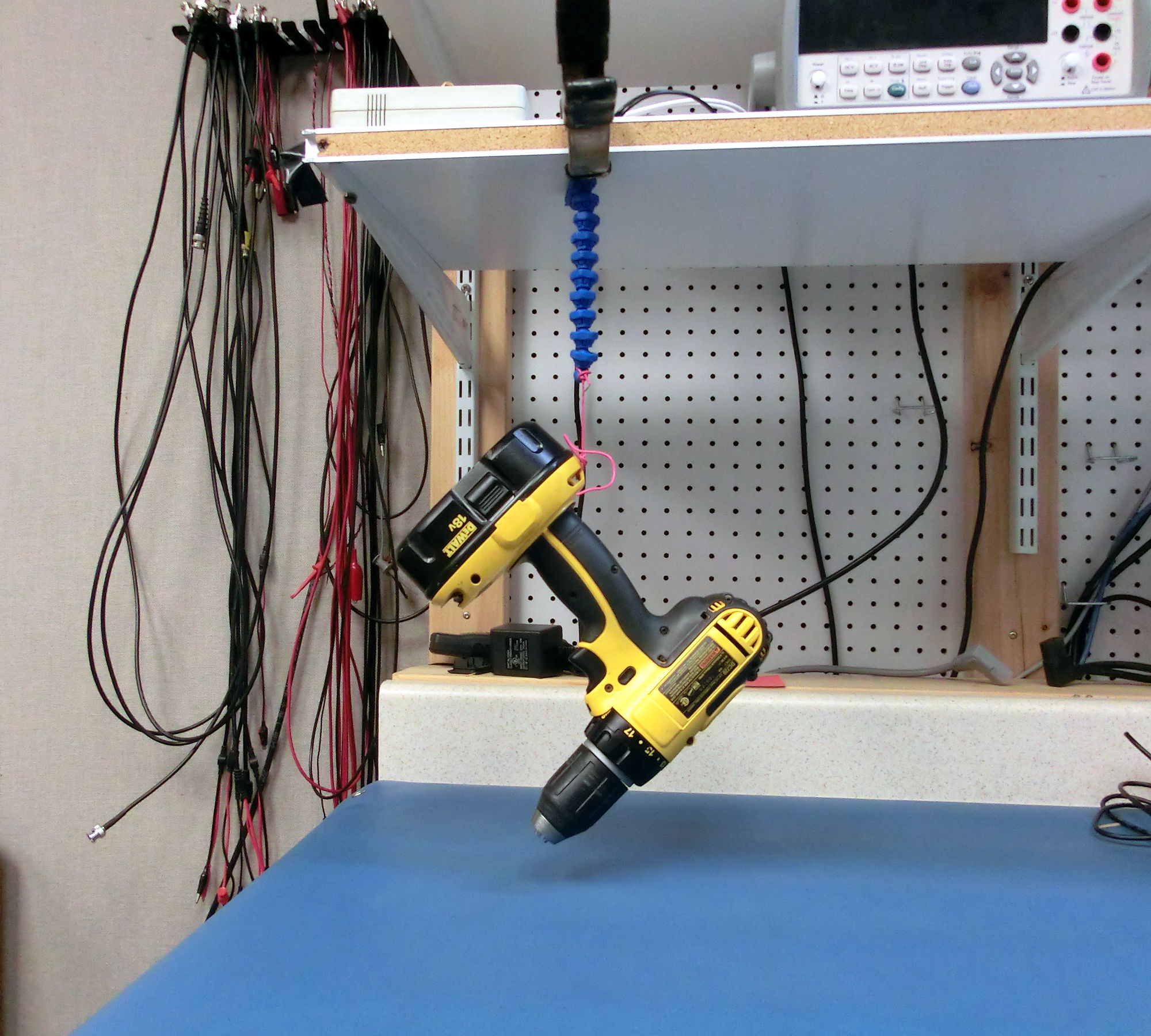 Miniatura 9 do modelo 3D Locking ball and socket arm