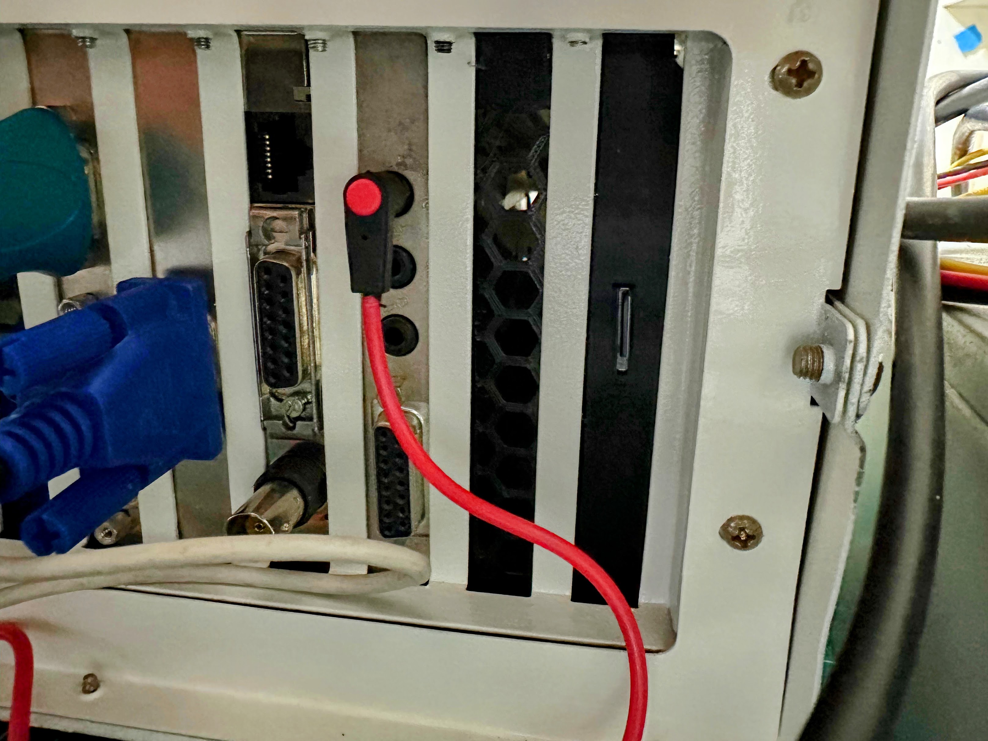 Micro SD to IDE Slot Bracket by Netanel Attali | Download free STL ...